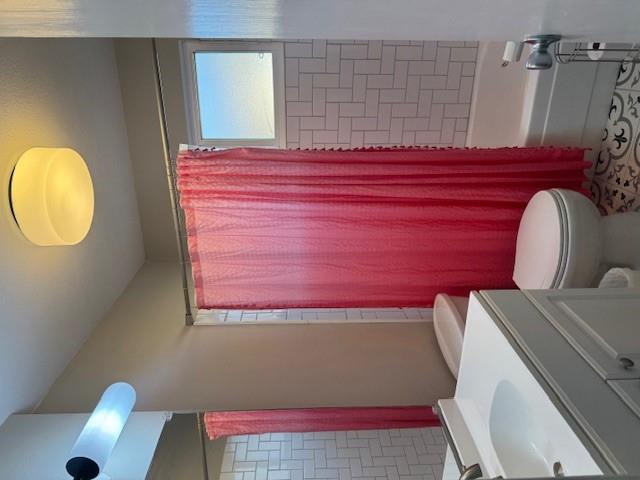 9512 EDDYSTONE, Austin, TX 78729