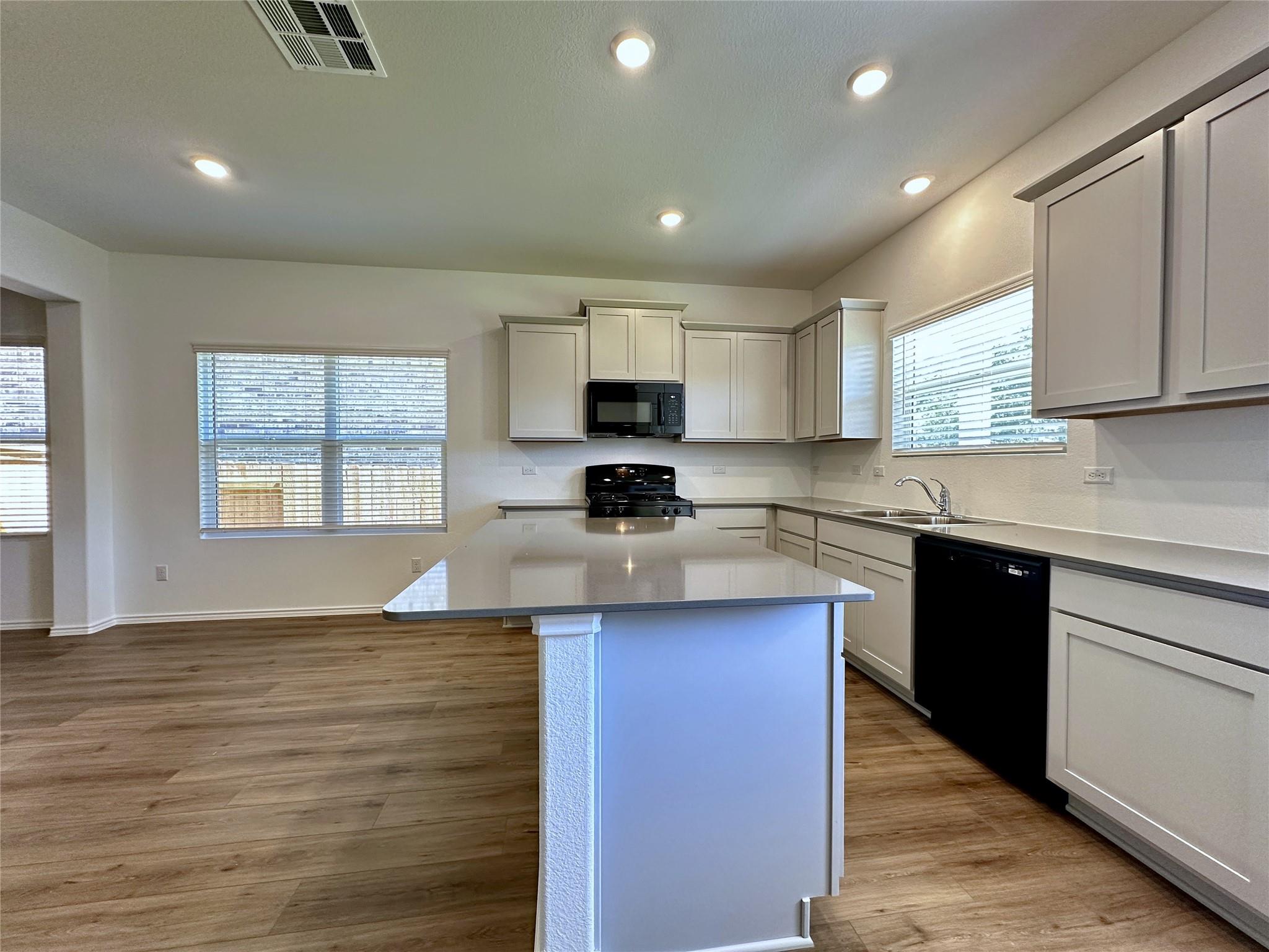 106 Maravillas Bnd, Bastrop, TX 78602