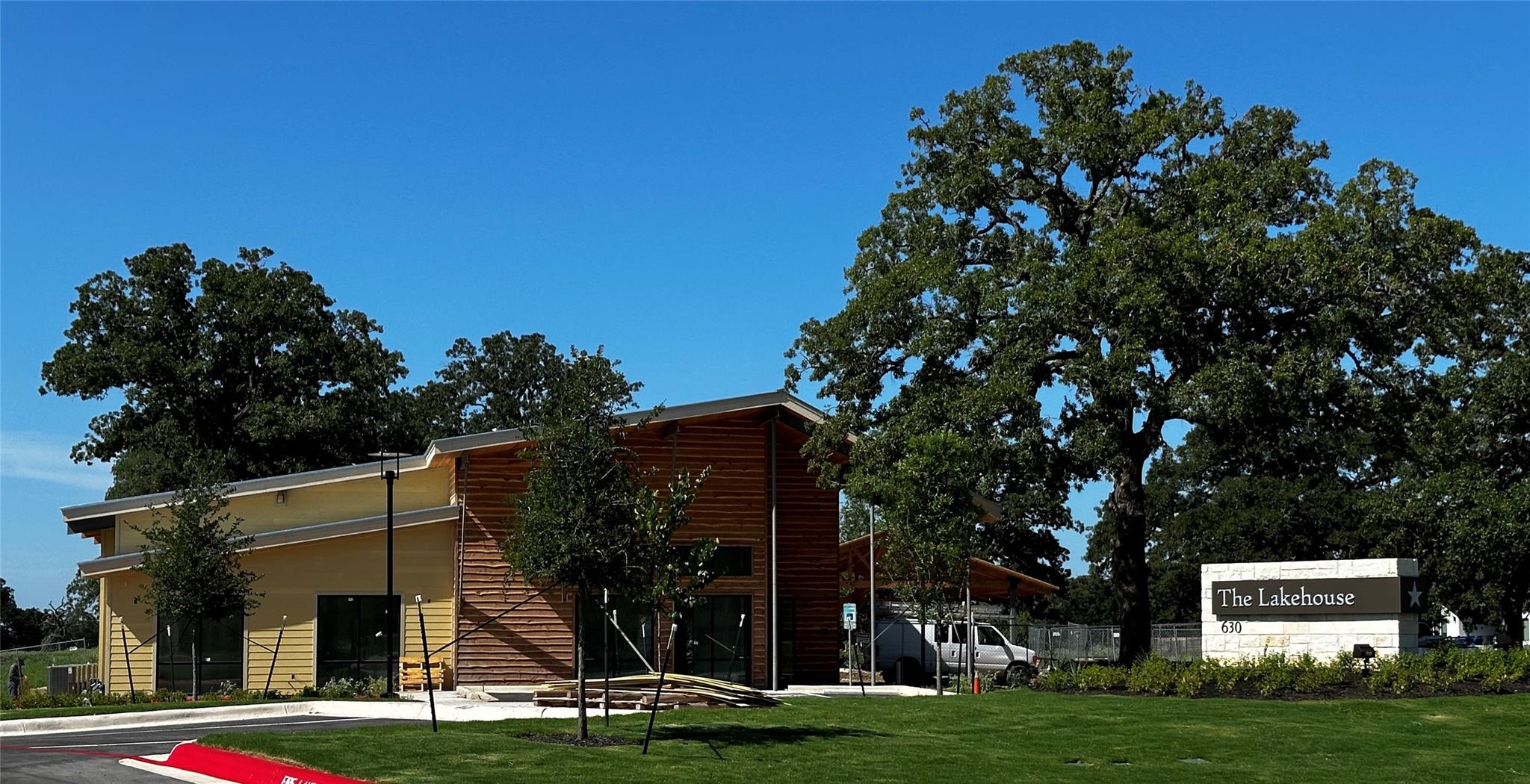 106 Maravillas Bnd, Bastrop, TX 78602