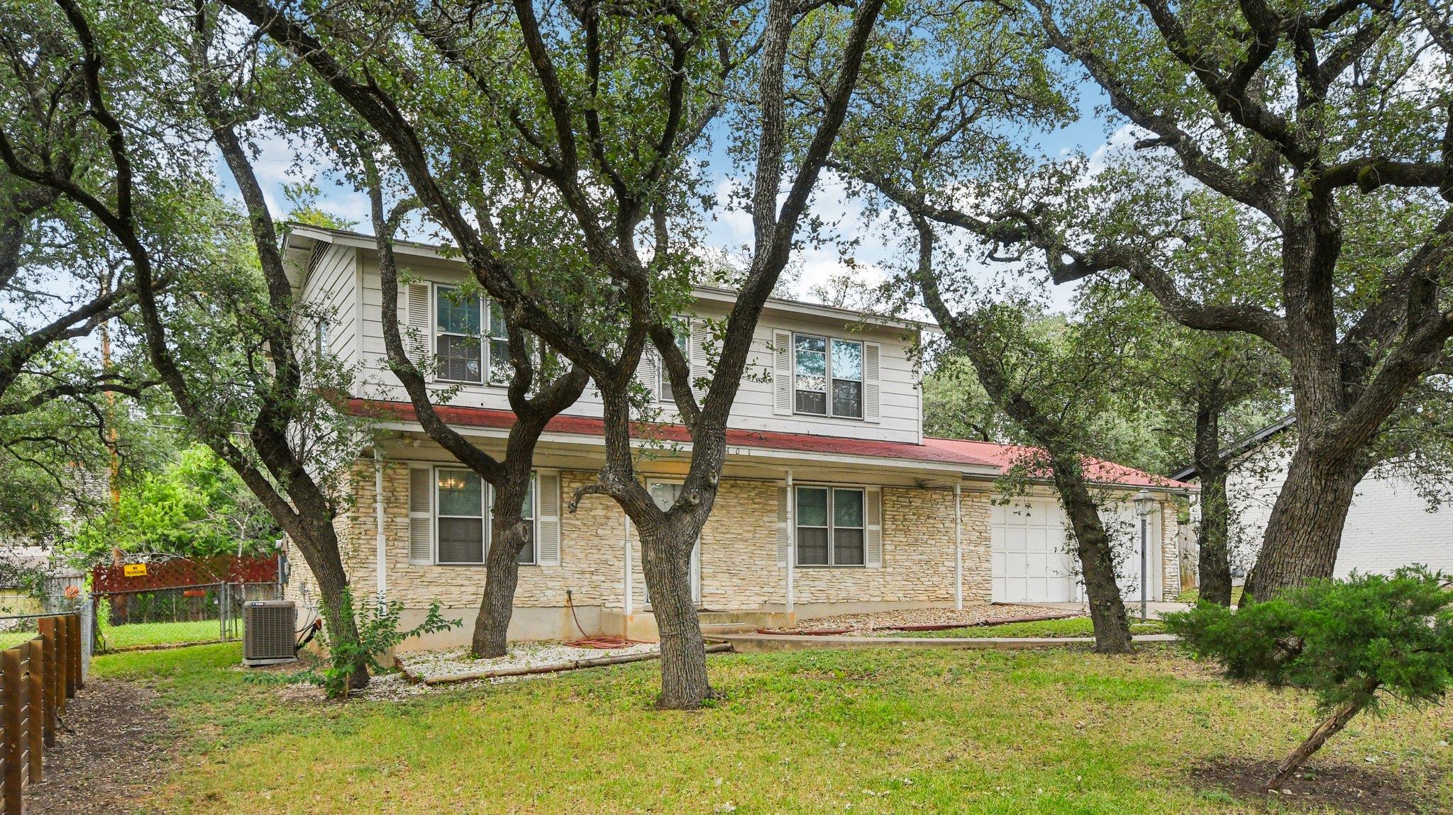 8401 Tecumseh Dr, Austin, TX 78753
