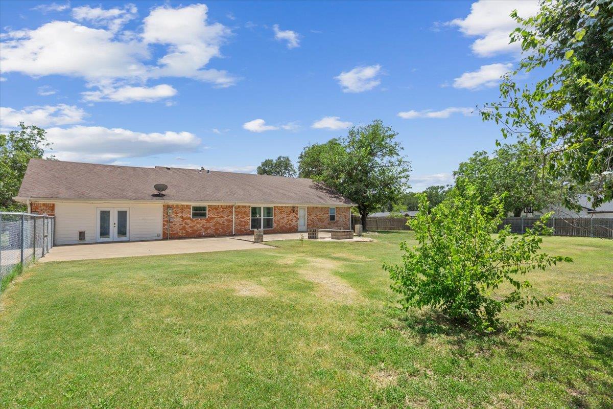 504 E 24th Ave, Belton, TX 76513