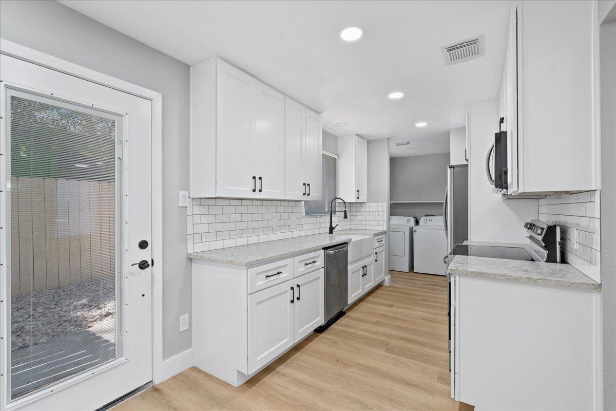 3107 E 13th St # A, Austin, TX 78702