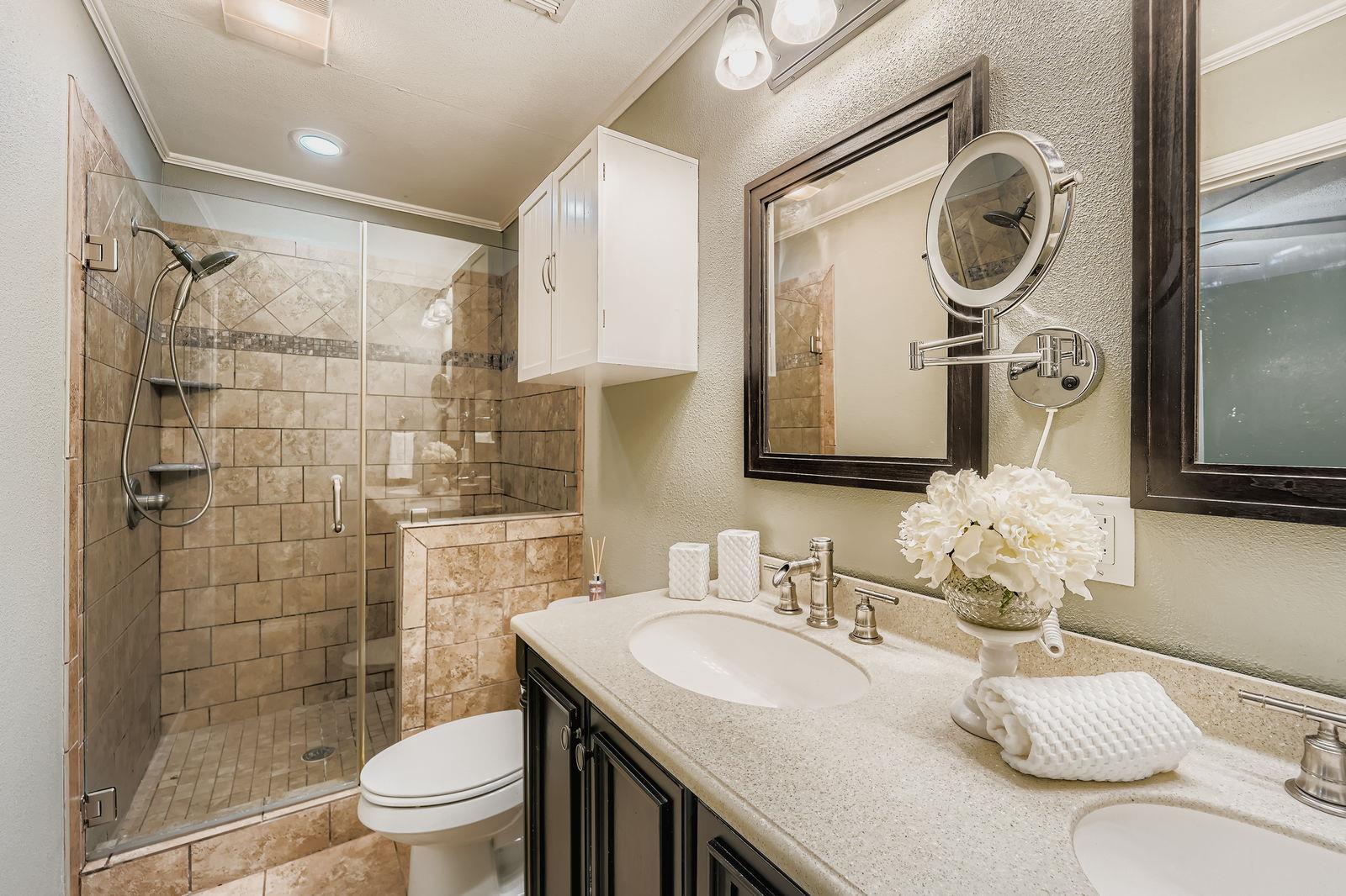 207 Old Thorndale Rd, Taylor, TX 76574