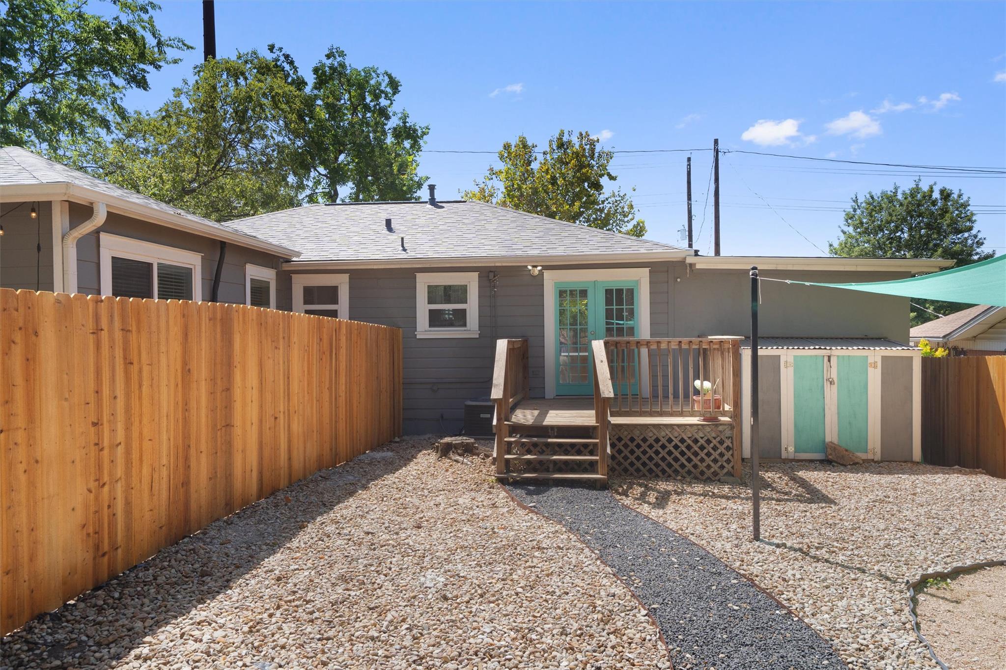 2609 S 5th St, Austin, TX 78704