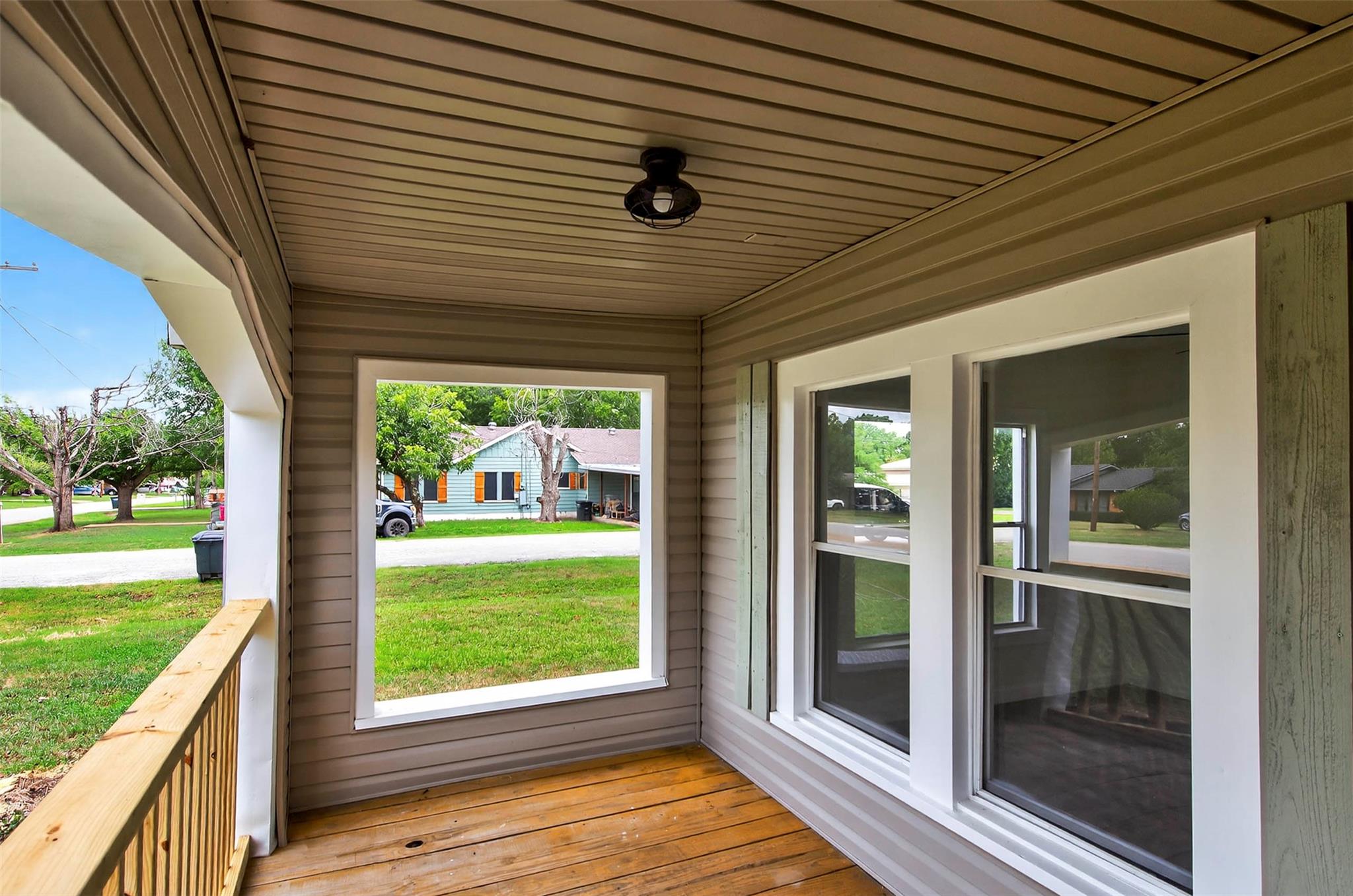 1001 North Banks St, Caldwell, TX 77836