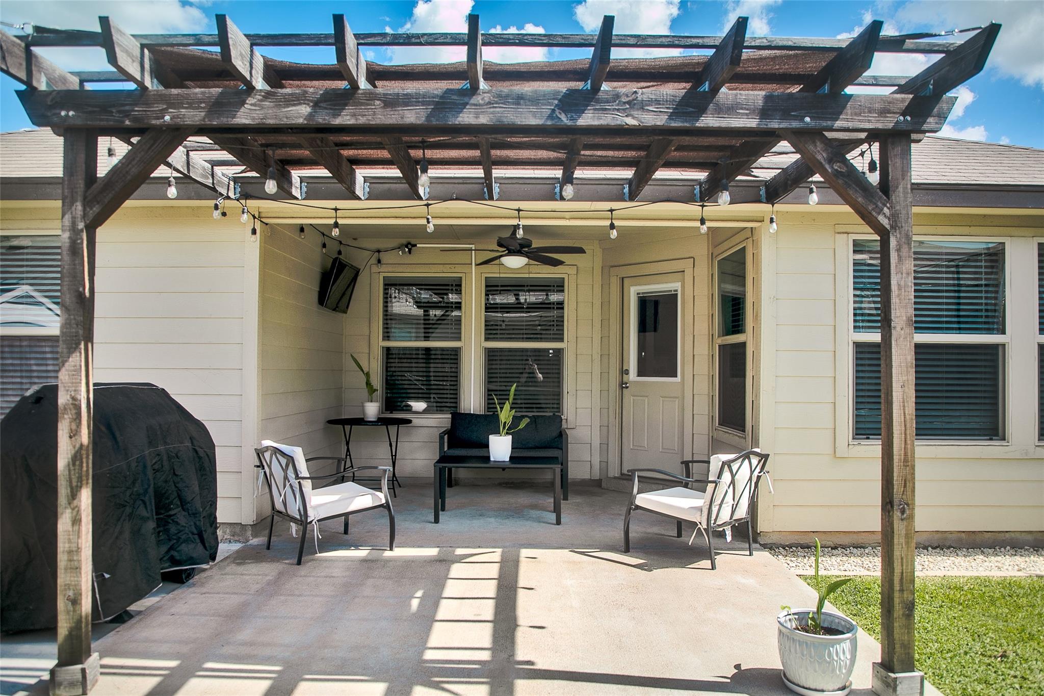 1145 Ibis Falls Loop, Jarrell, TX 76537