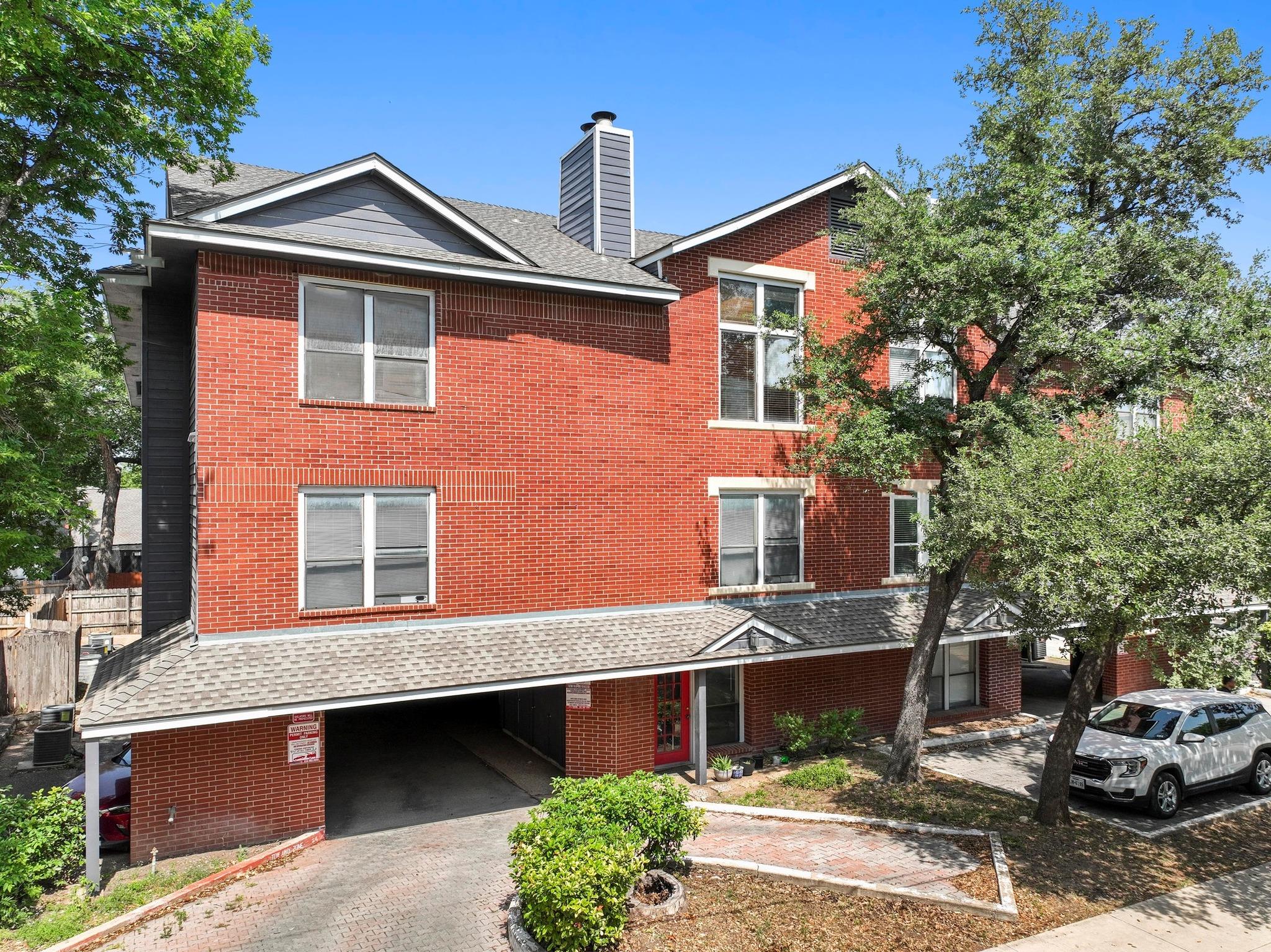 2804 Rio Grande St # 206, Austin, TX 78705