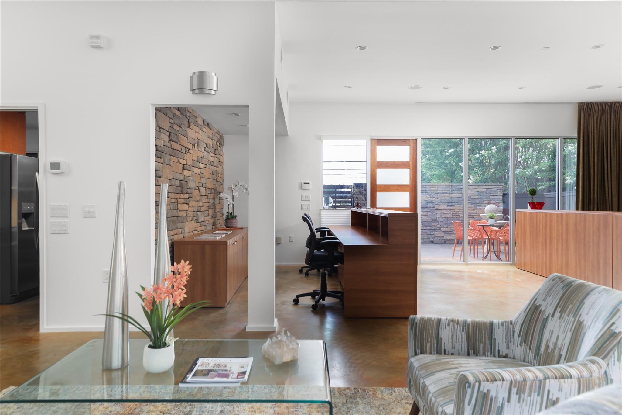 900 W North Loop Blvd, Austin, TX 78756