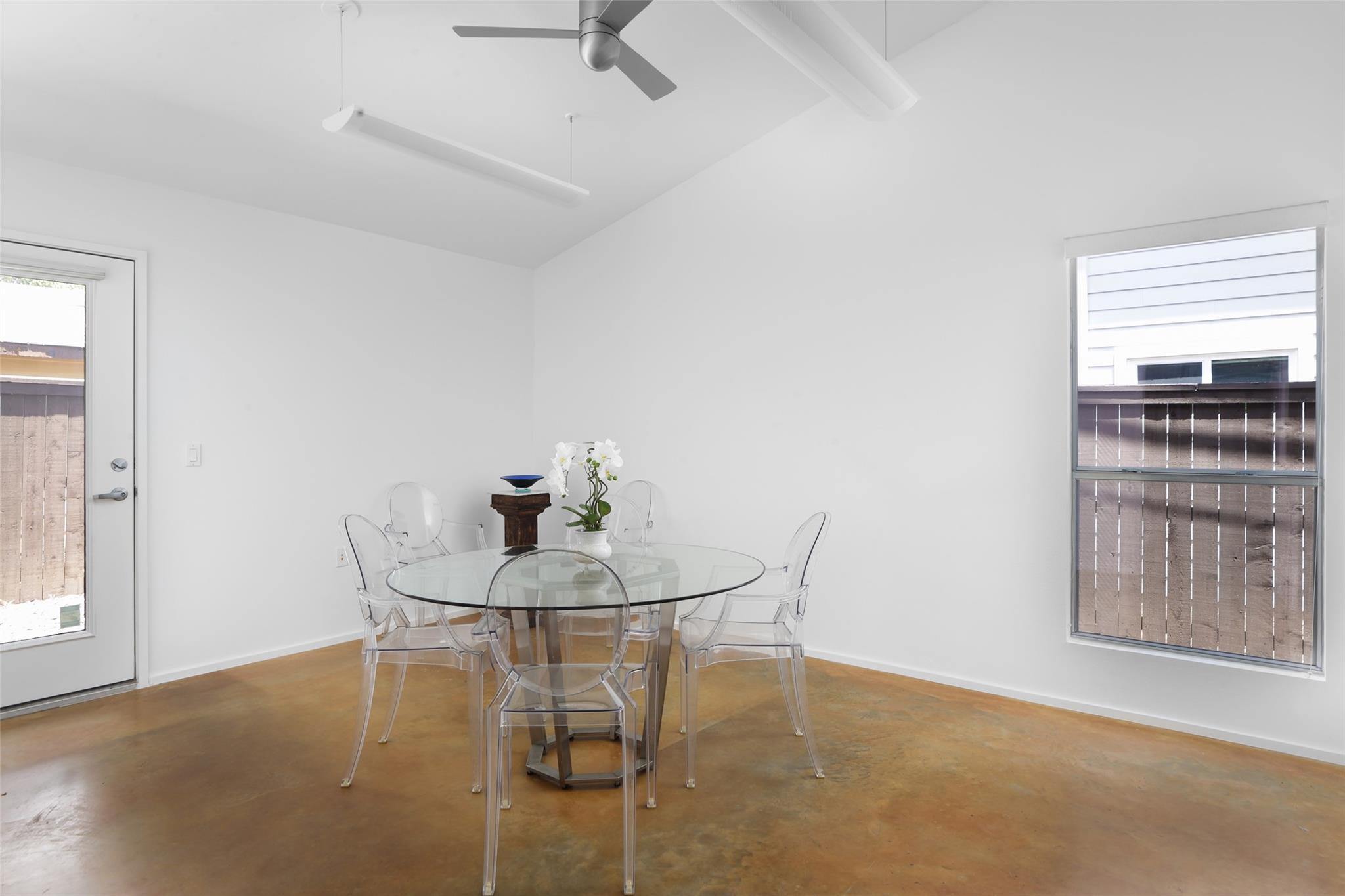 900 W North Loop Blvd, Austin, TX 78756