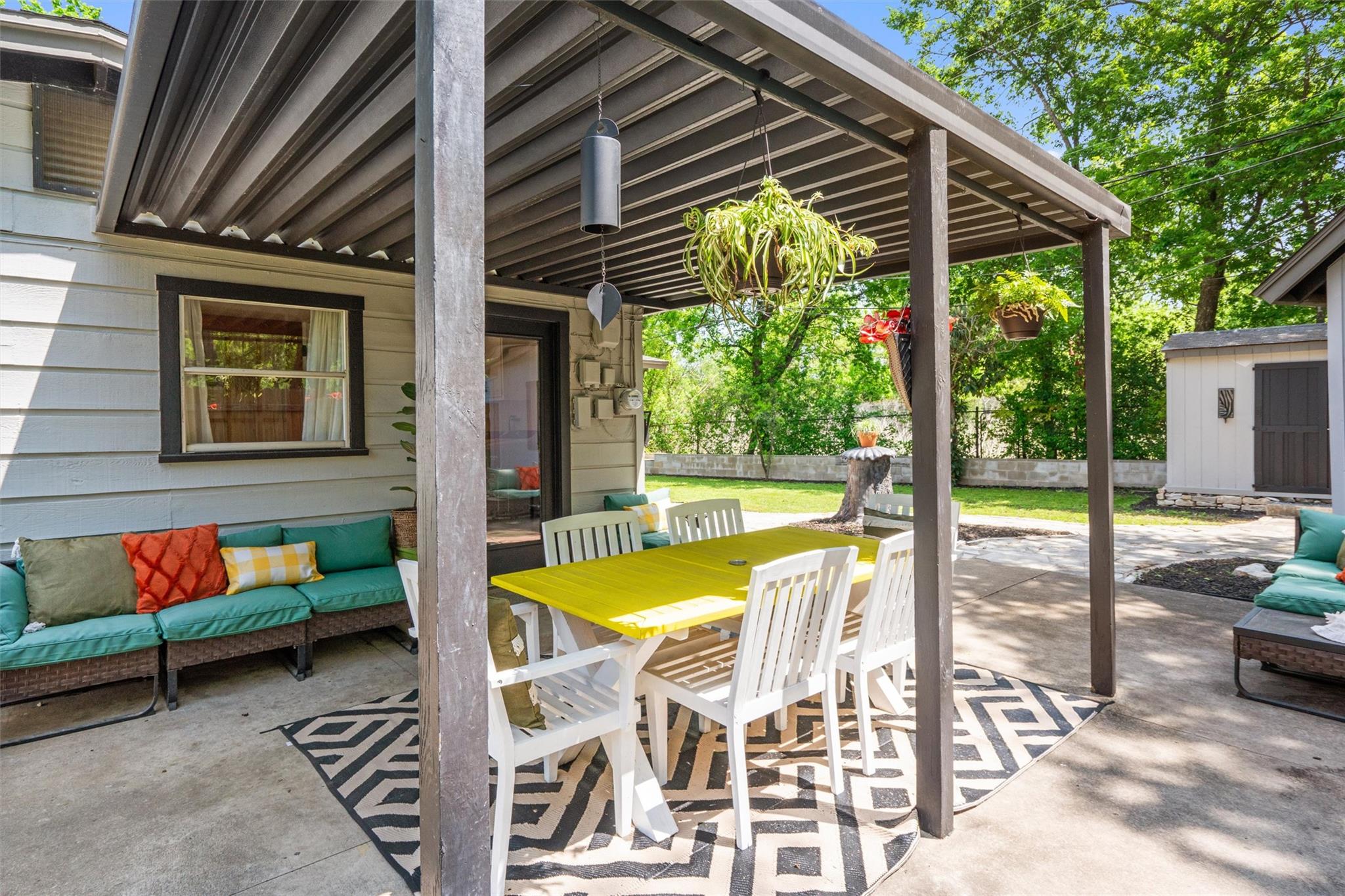 3005 Leaning Oak Cir, Austin, TX 78704