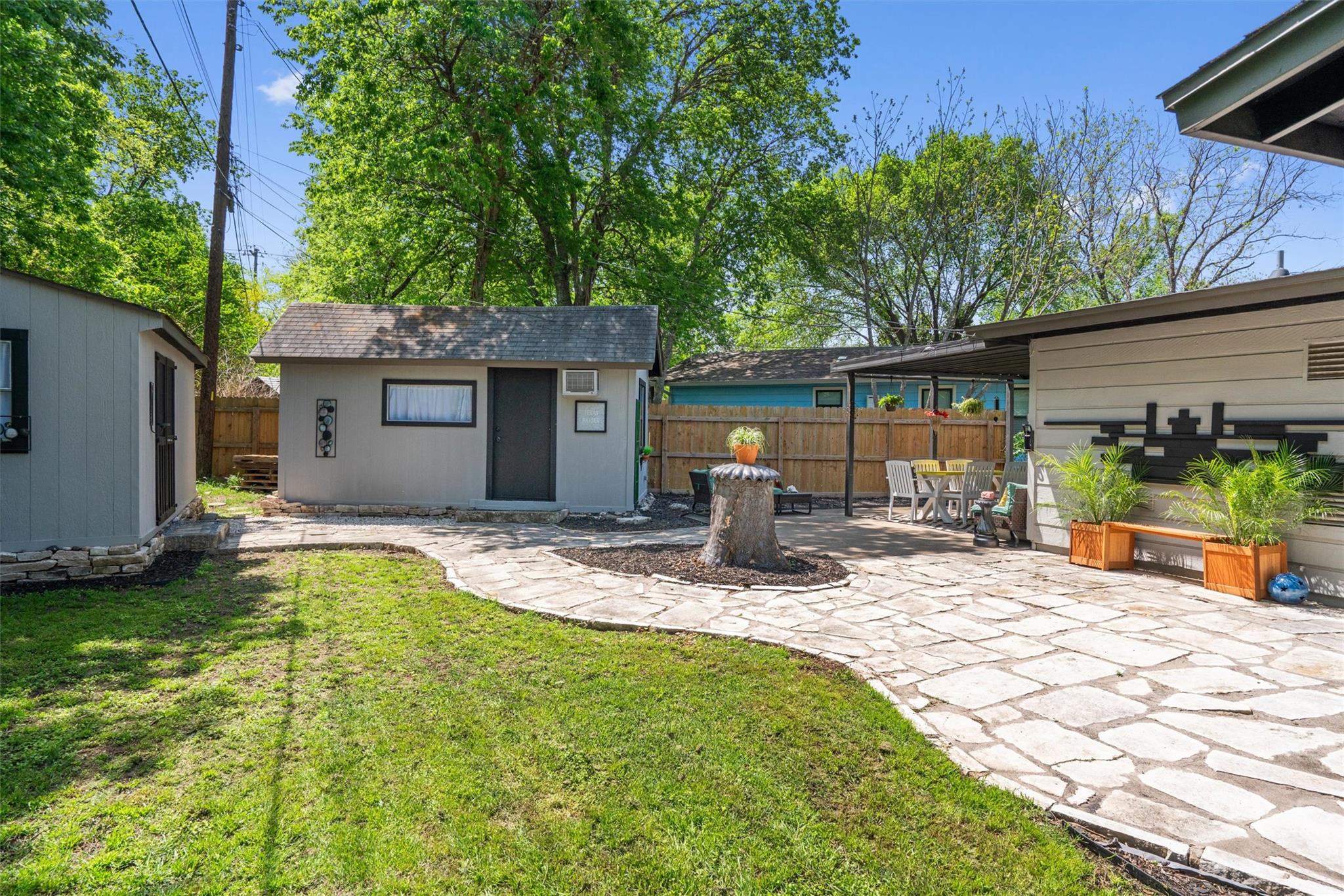 3005 Leaning Oak Cir, Austin, TX 78704