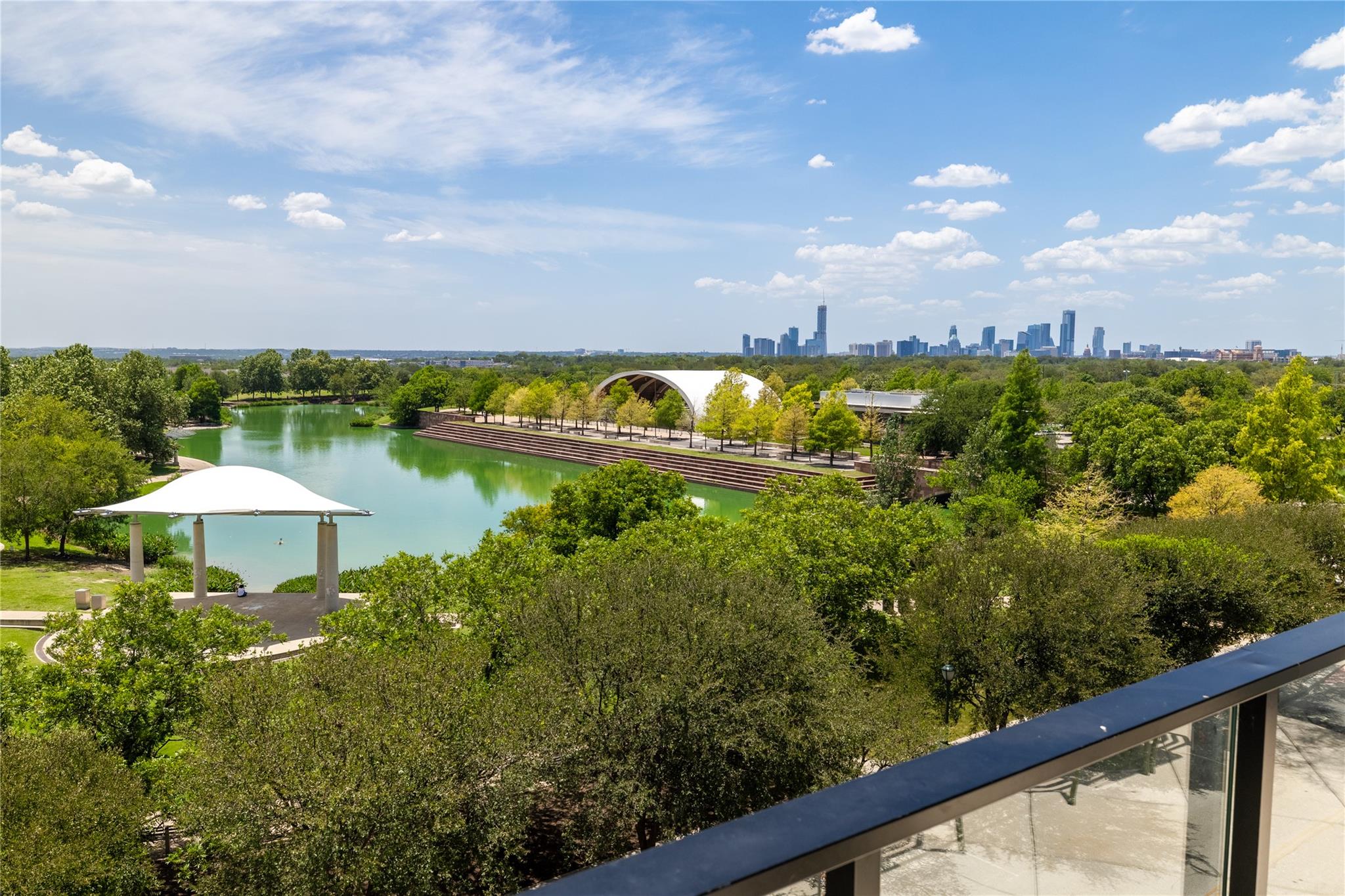 1701 Simond Ave # 312, Austin, TX 78723