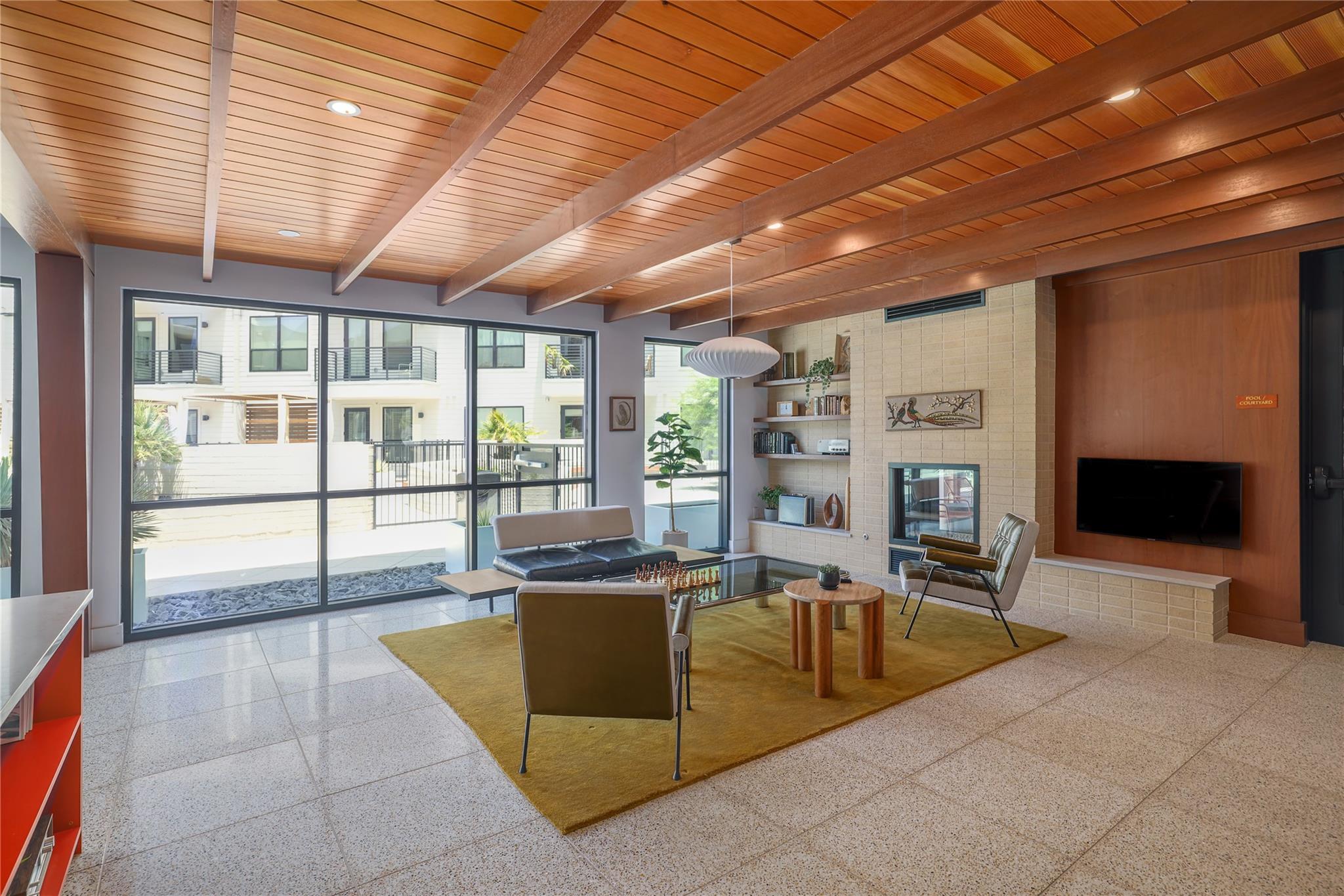 1701 Simond Ave # 312, Austin, TX 78723