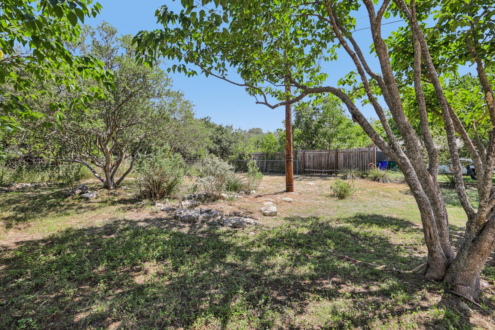 301 Cardinal Ln, Cedar Park, TX 78613