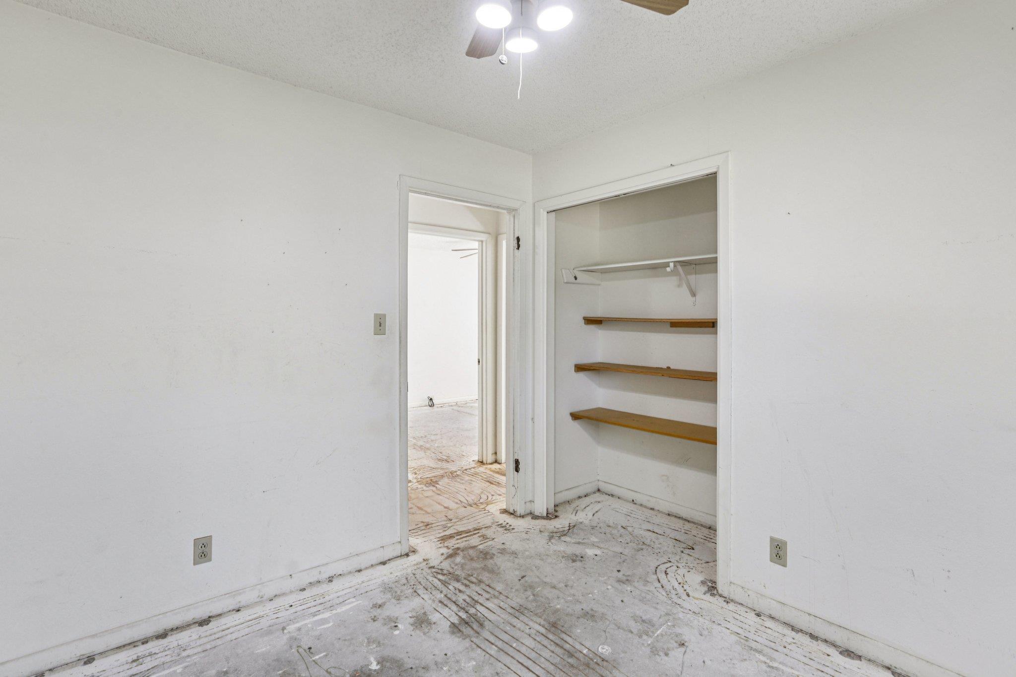 301 Cardinal Ln, Cedar Park, TX 78613