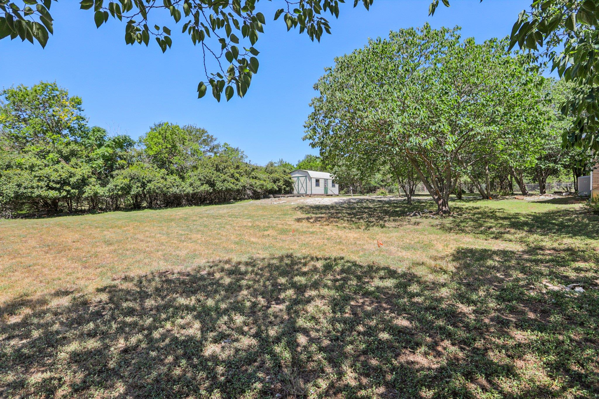 301 Cardinal Ln, Cedar Park, TX 78613