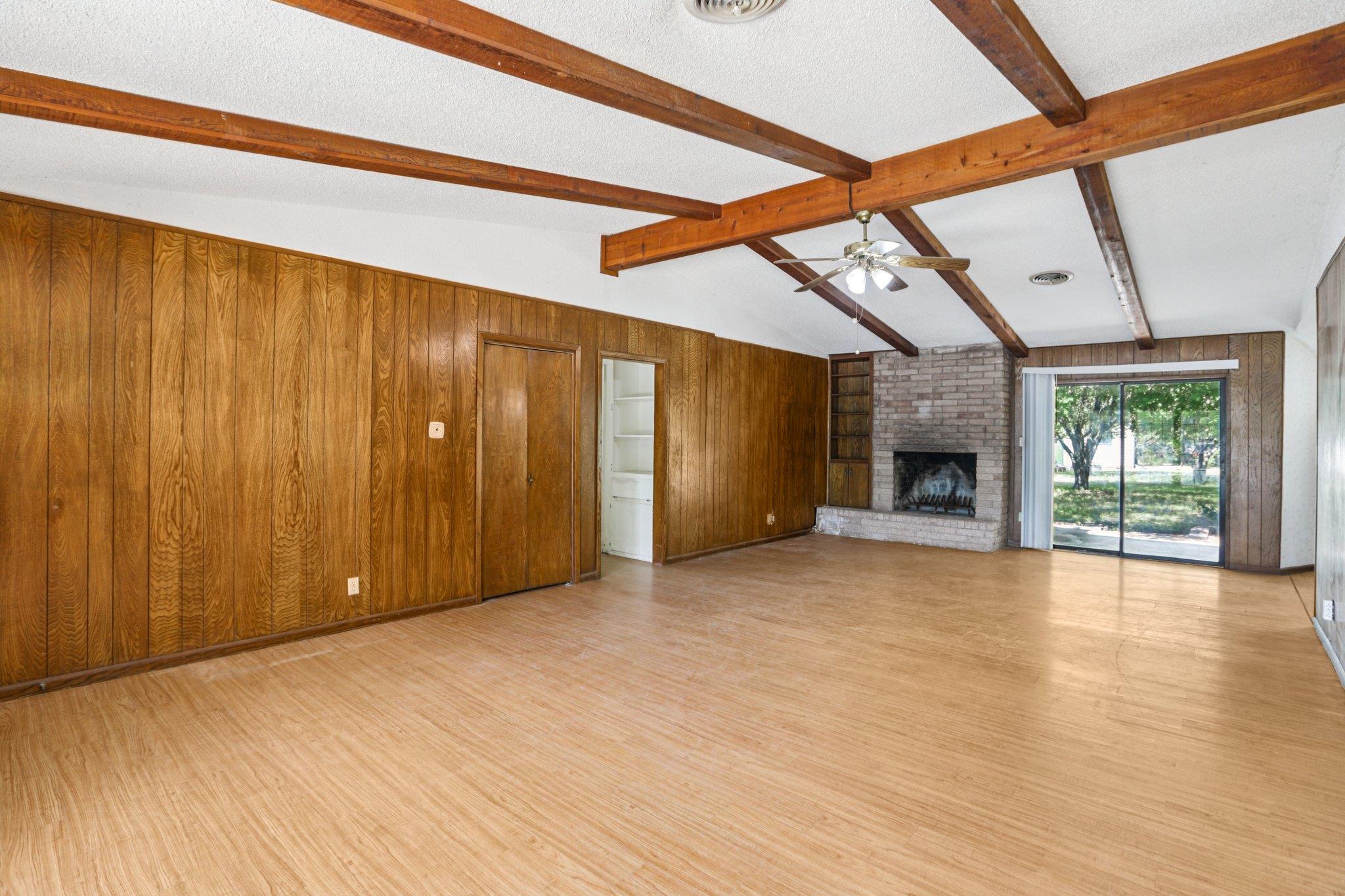 301 Cardinal Ln, Cedar Park, TX 78613