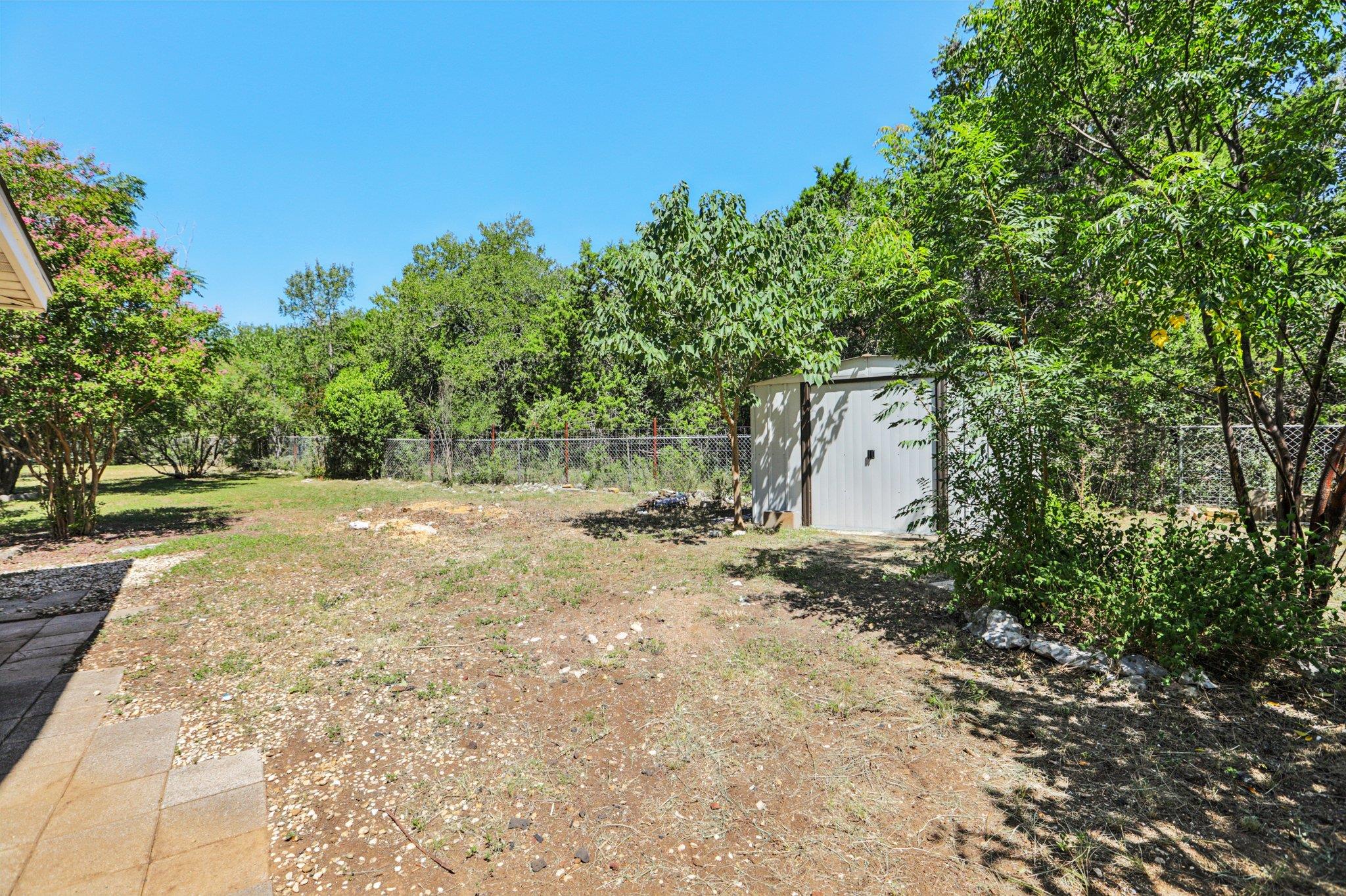 301 Cardinal Ln, Cedar Park, TX 78613