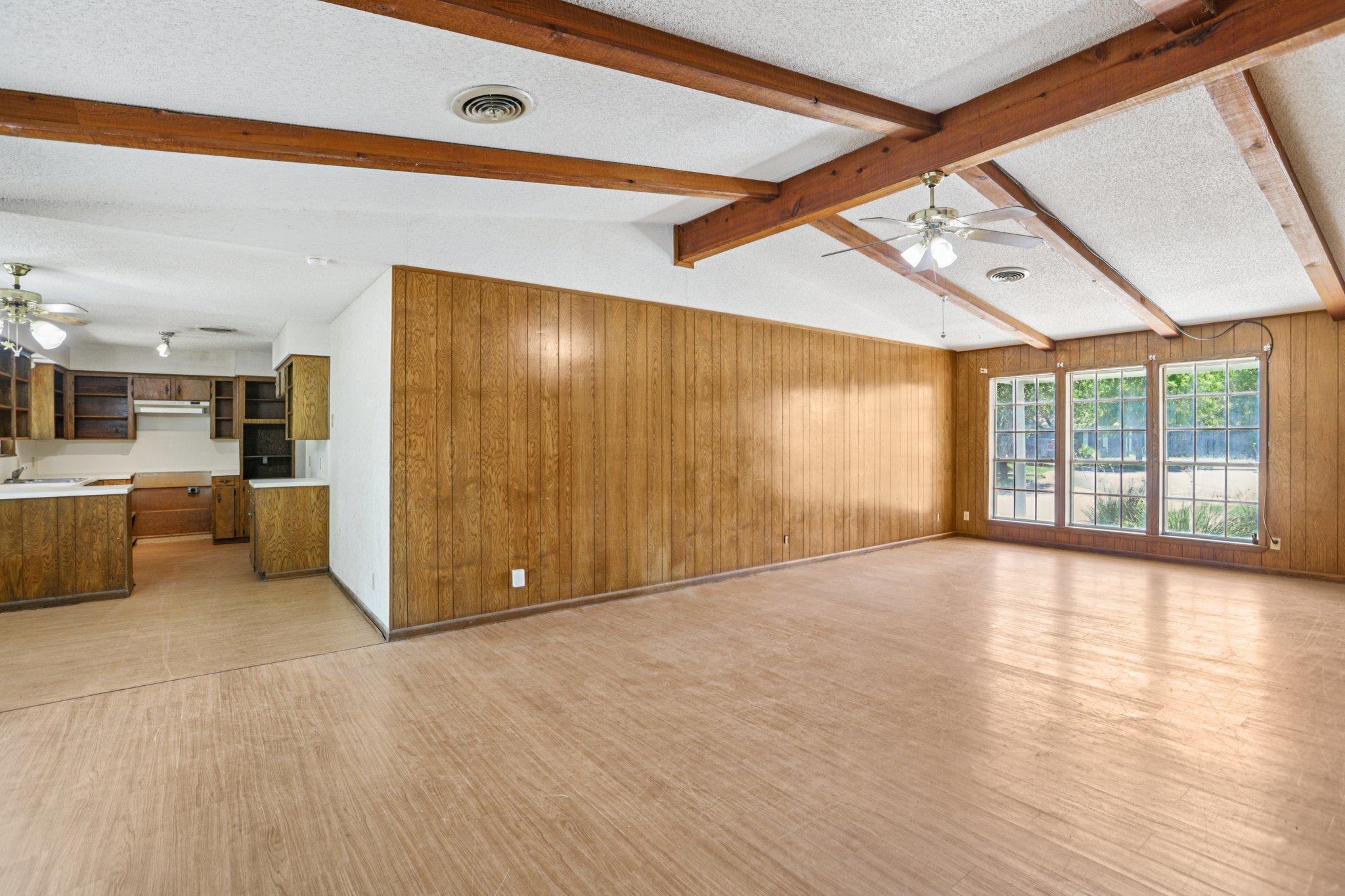 301 Cardinal Ln, Cedar Park, TX 78613