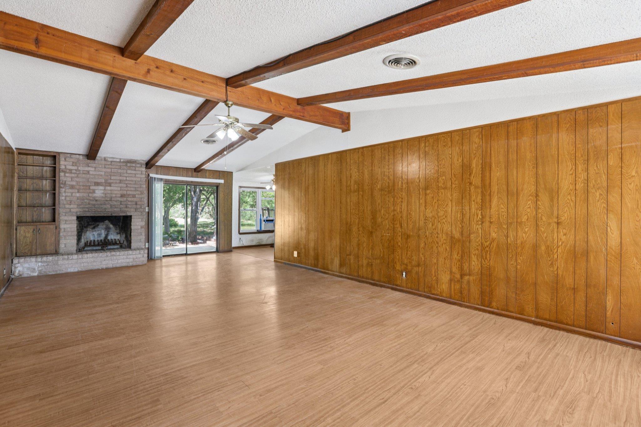 301 Cardinal Ln, Cedar Park, TX 78613