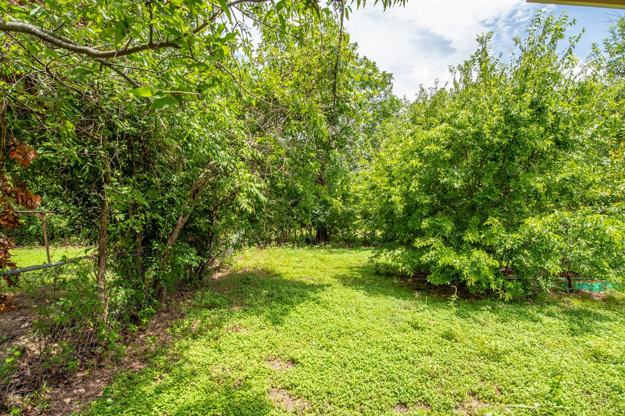 601 Martin Luther King Blvd, Cameron, TX 76520