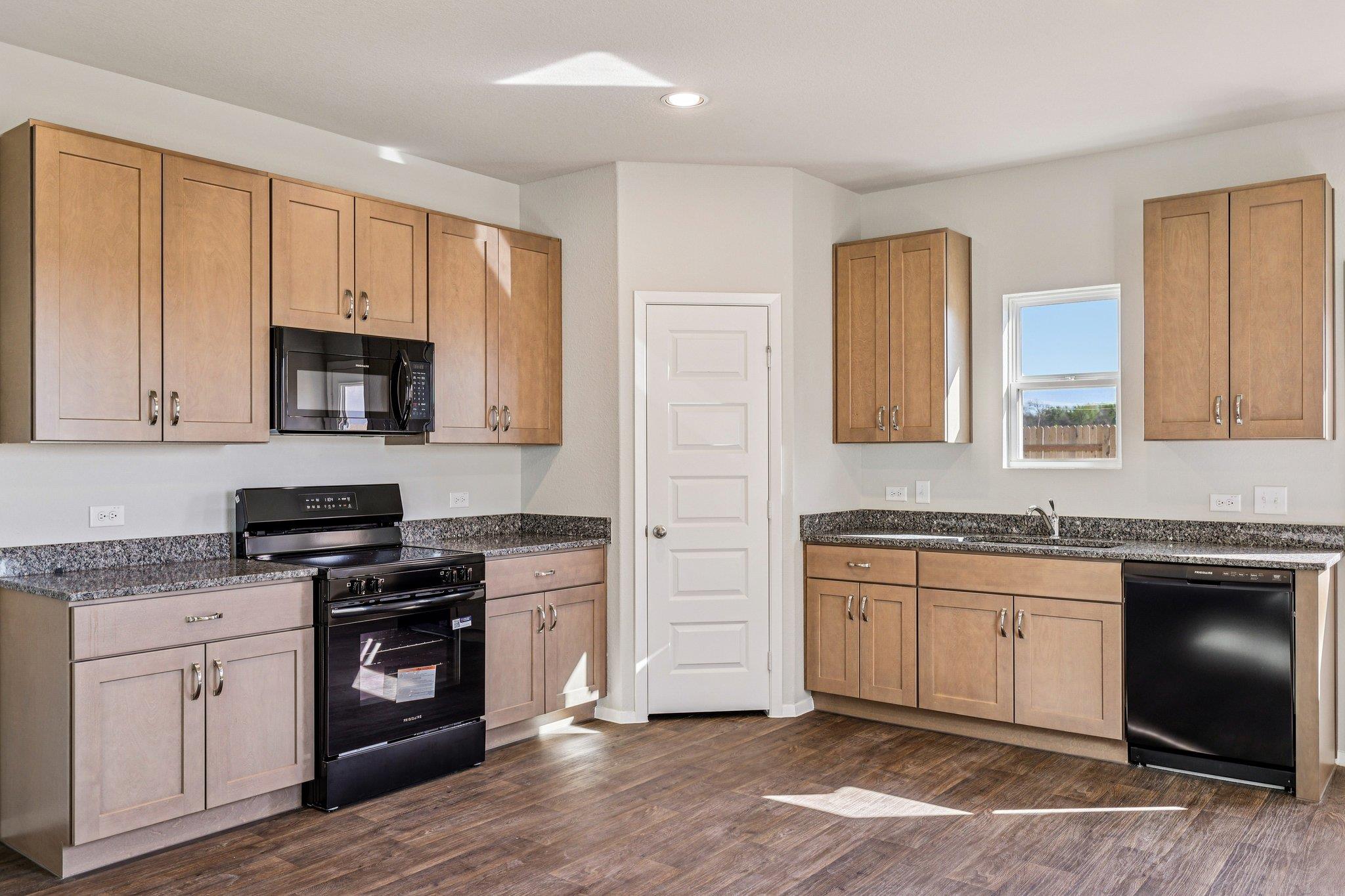 120 Adze Dr, Liberty Hill, TX 78642