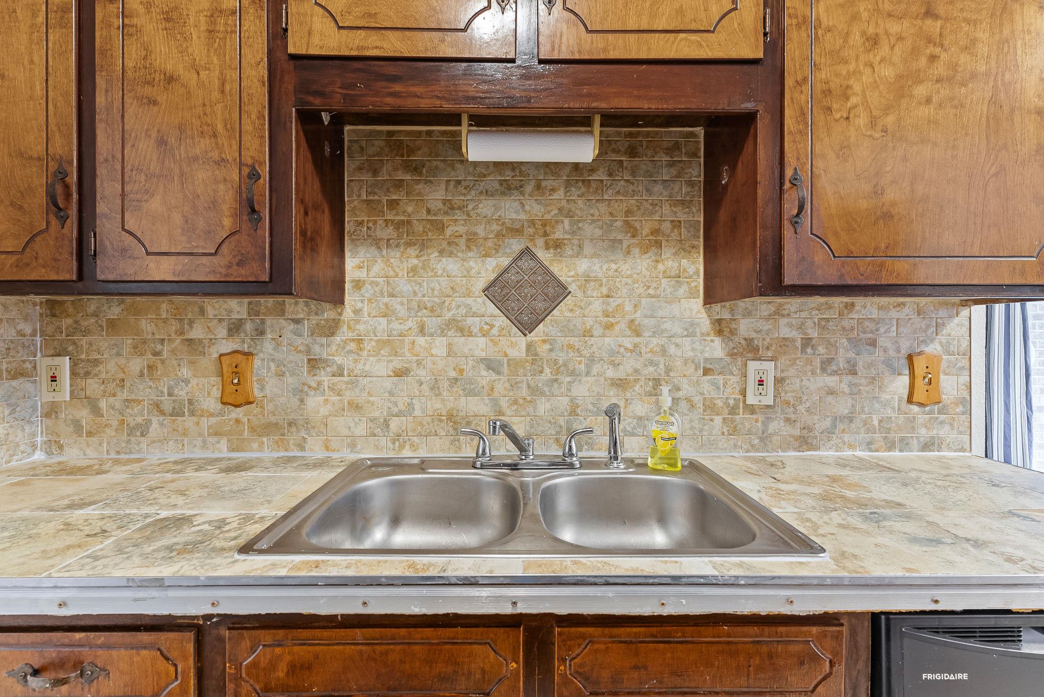 2013 Moonlight Dr, Killeen, TX 76543