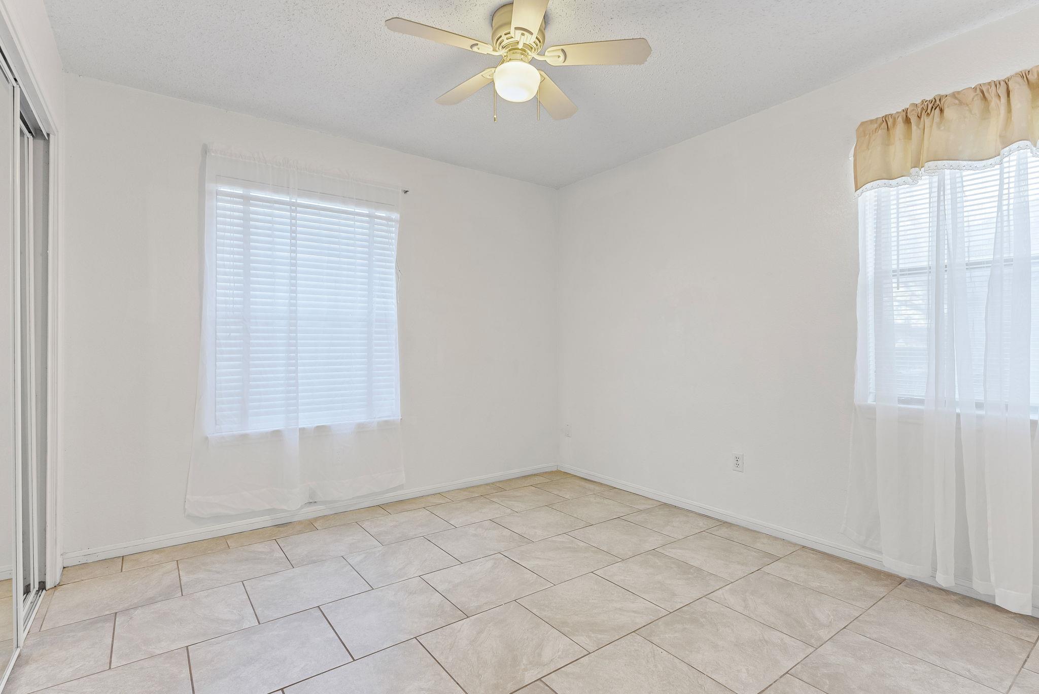 2013 Moonlight Dr, Killeen, TX 76543