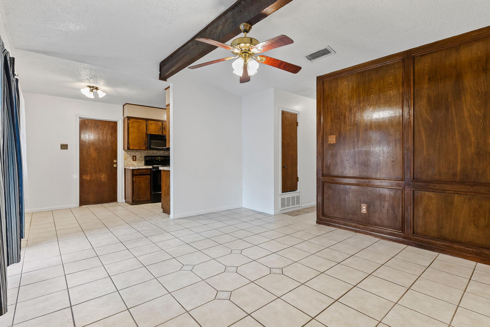 2013 Moonlight Dr, Killeen, TX 76543