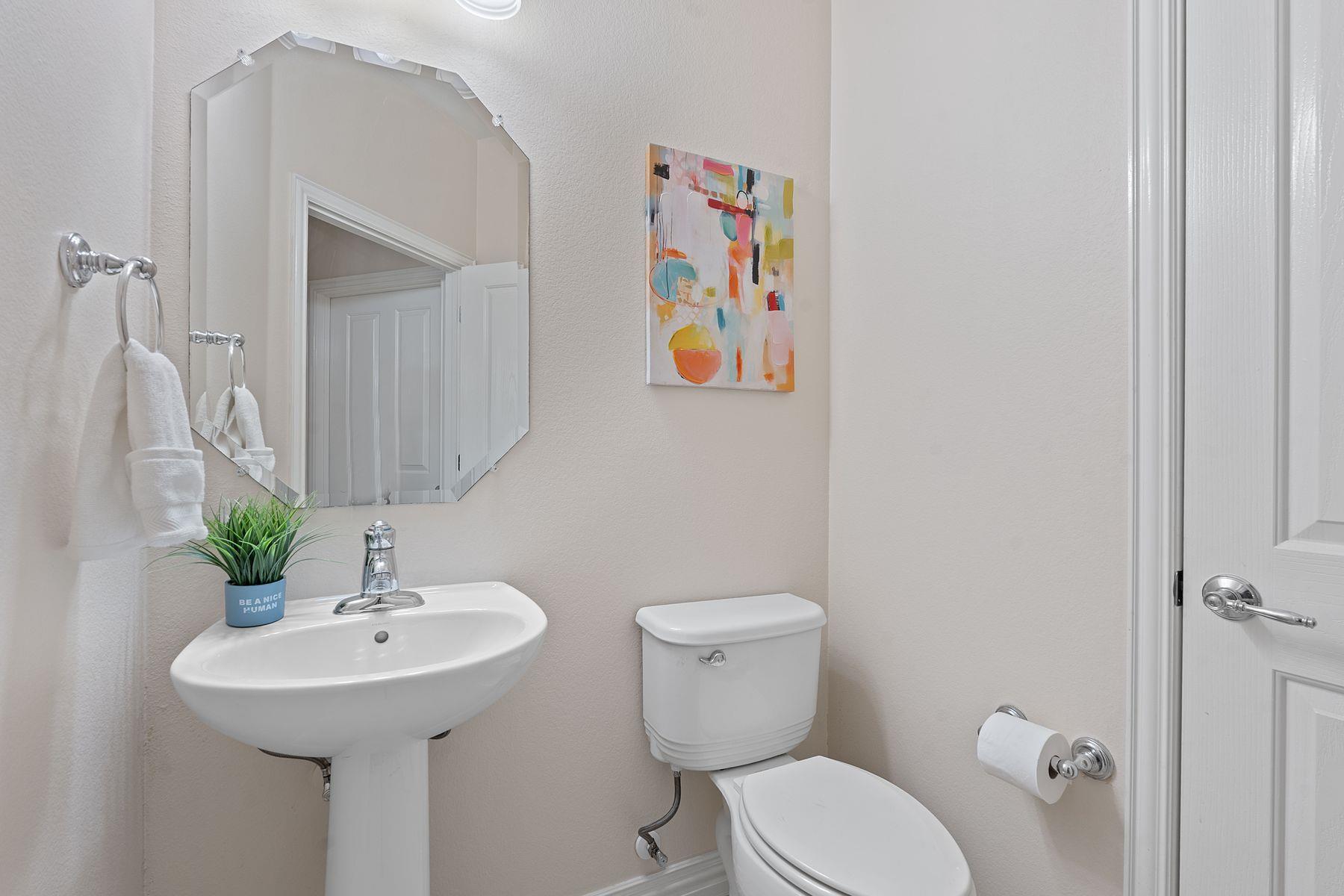 203 Independence Creek Ln, Georgetown, TX 78633