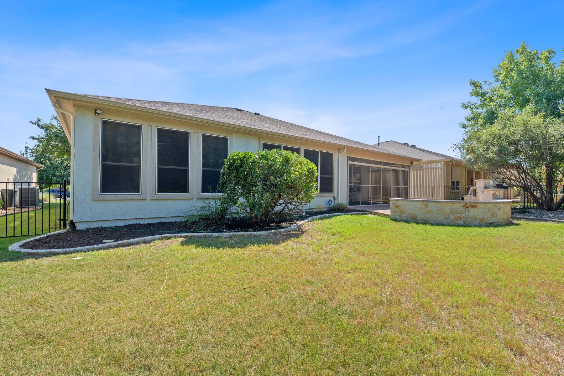 203 Independence Creek Ln, Georgetown, TX 78633