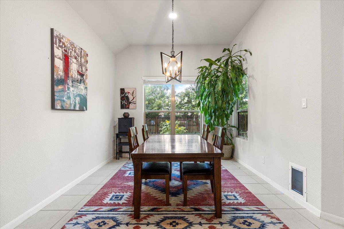 205 Headwaters Dr, Bastrop, TX 78602