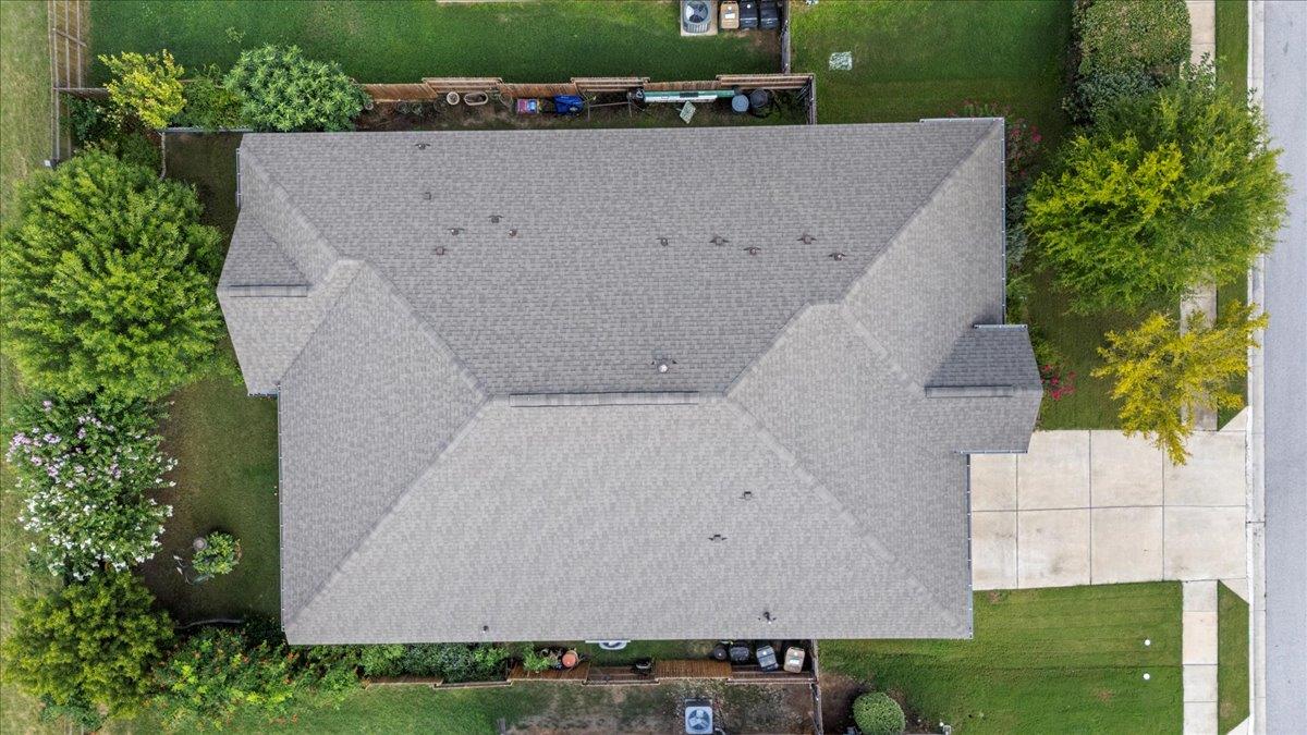 205 Headwaters Dr, Bastrop, TX 78602