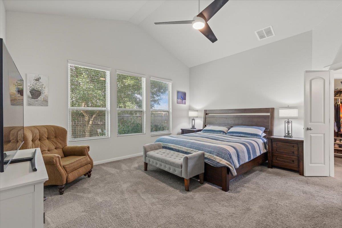 205 Headwaters Dr, Bastrop, TX 78602