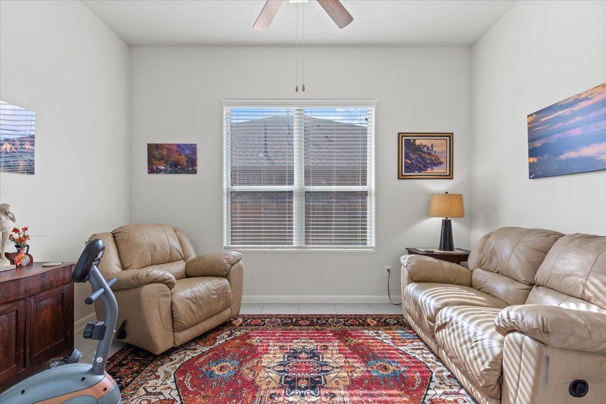 205 Headwaters Dr, Bastrop, TX 78602