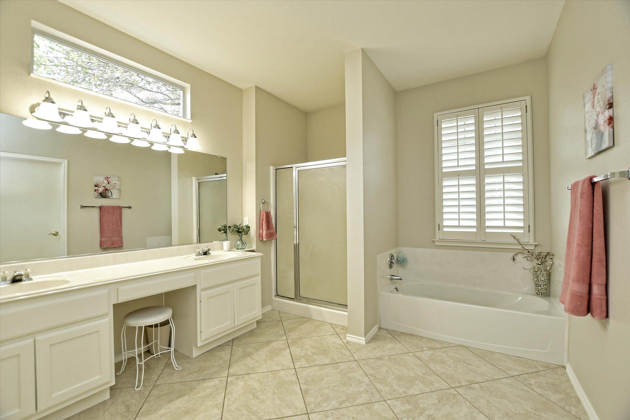 202 Whippoorwill Cv, Georgetown, TX 78633