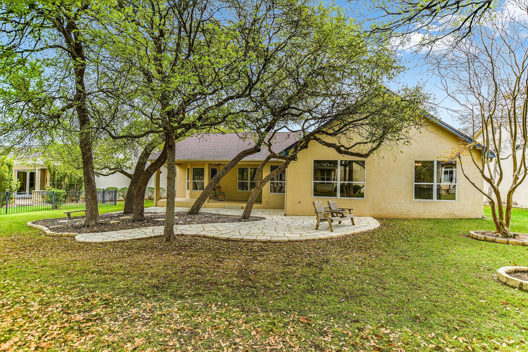 202 Whippoorwill Cv, Georgetown, TX 78633