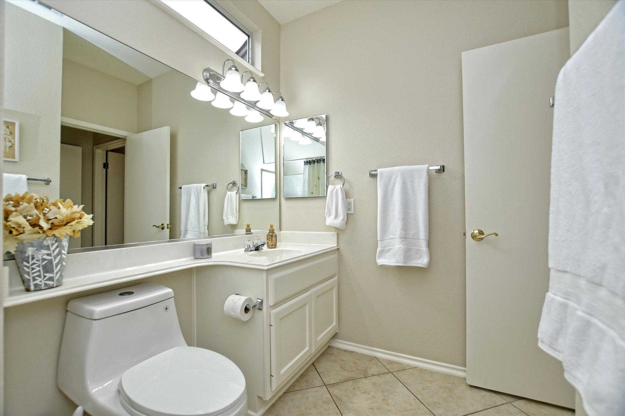 202 Whippoorwill Cv, Georgetown, TX 78633