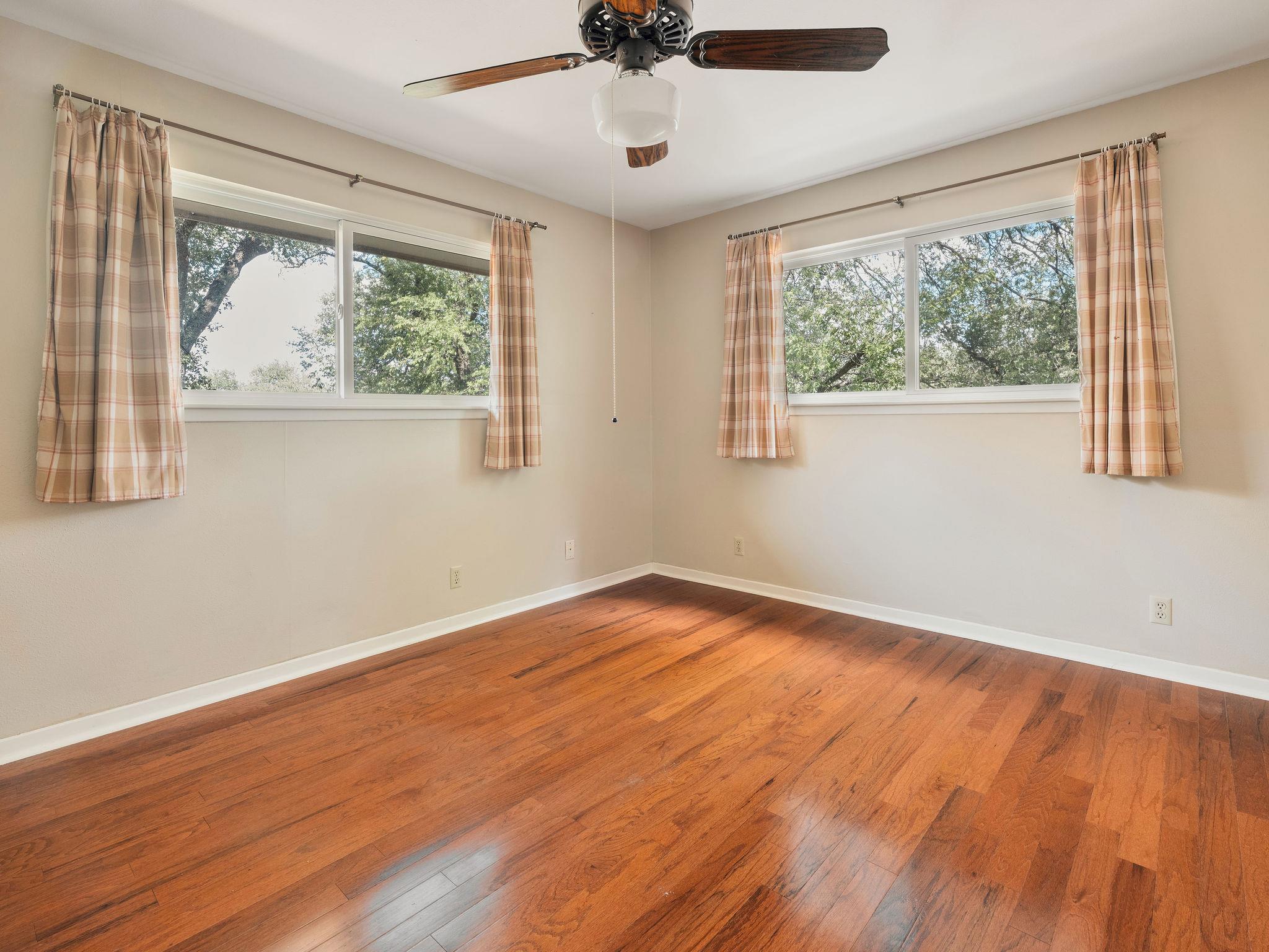 7601 Parkview Cir, Austin, TX 78731