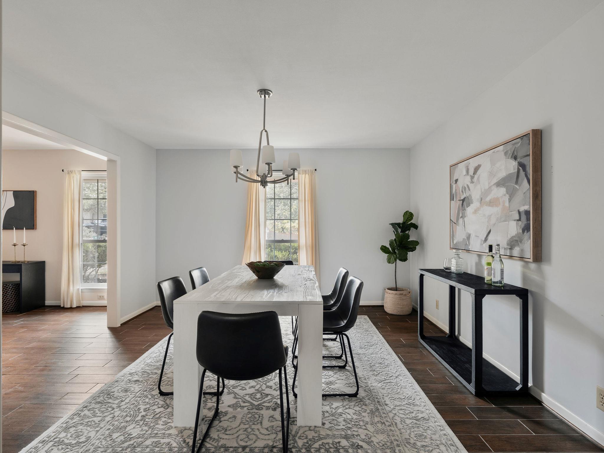 7601 Parkview Cir, Austin, TX 78731