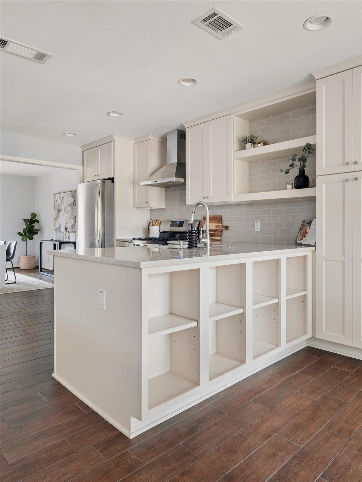 7601 Parkview Cir, Austin, TX 78731