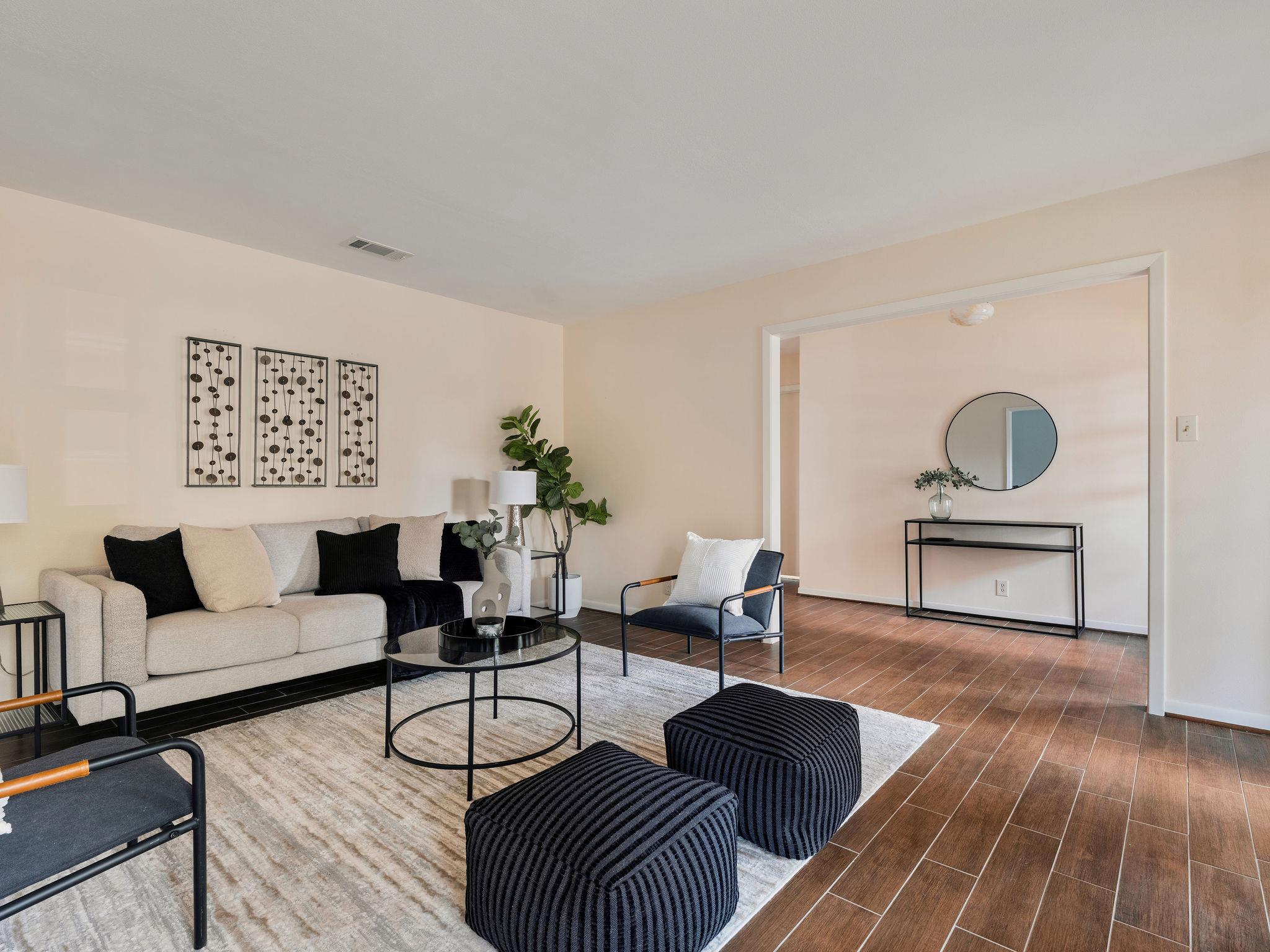 7601 Parkview Cir, Austin, TX 78731