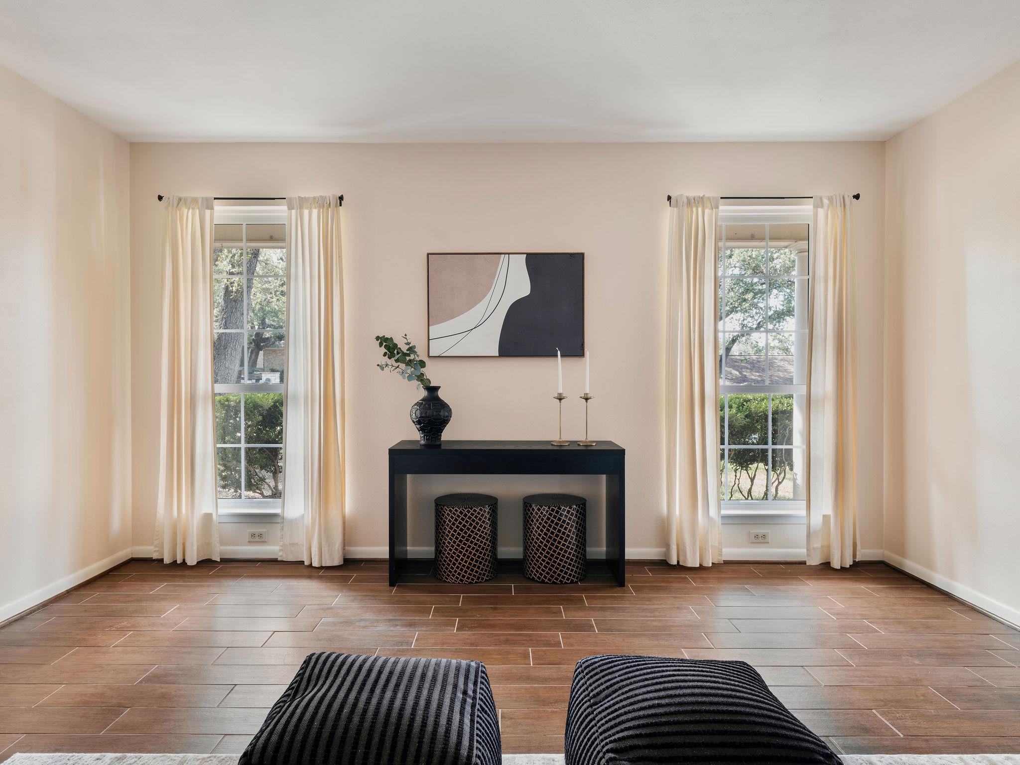 7601 Parkview Cir, Austin, TX 78731