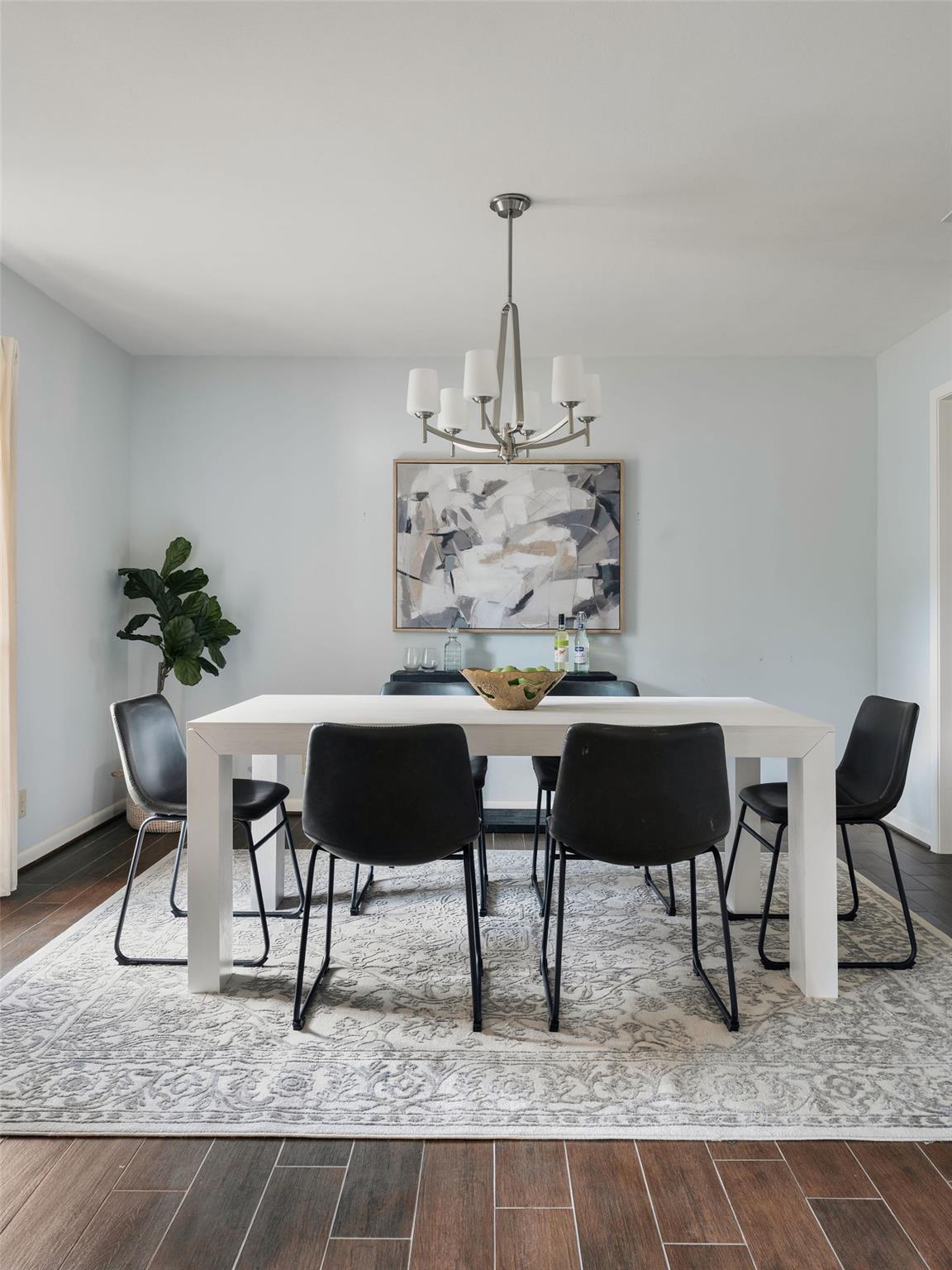 7601 Parkview Cir, Austin, TX 78731