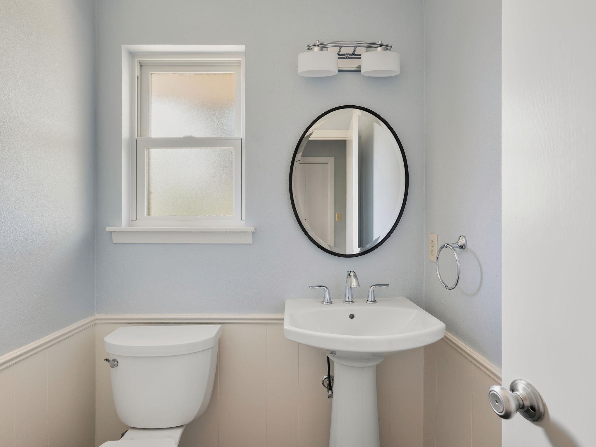 7601 Parkview Cir, Austin, TX 78731