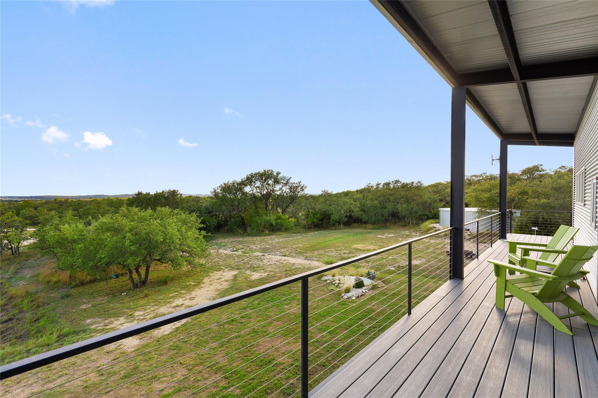 370 Gray Wolf, Blanco, TX 78606