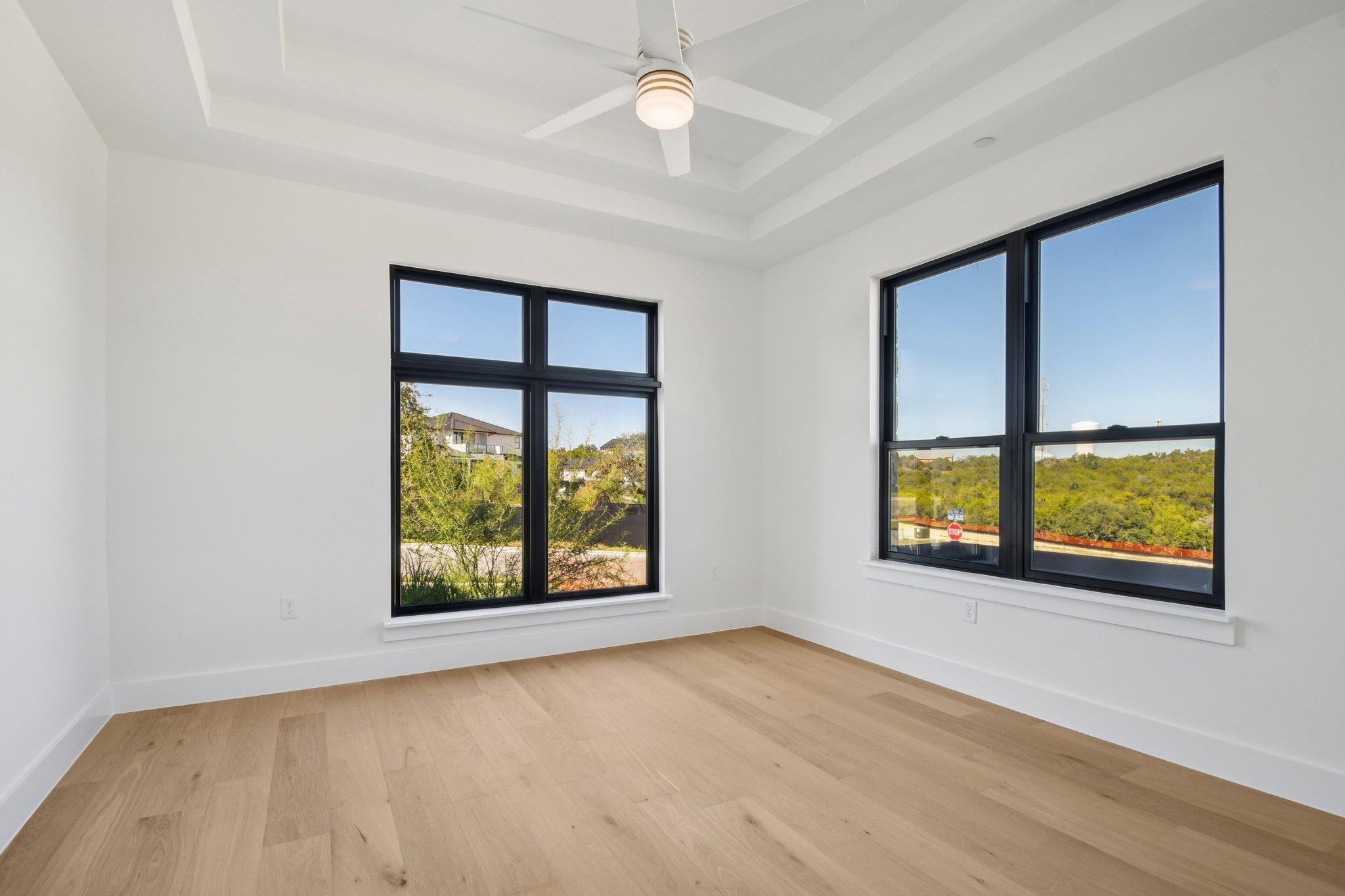 10103 Milky Way Dr, Austin, TX 78730