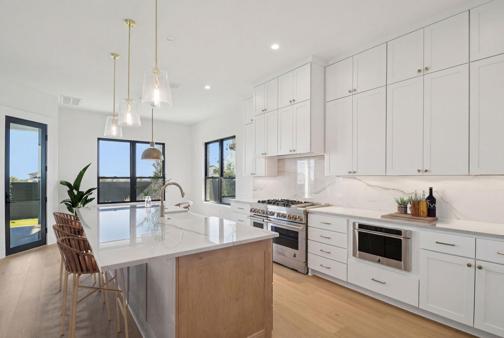 10103 Milky Way Dr, Austin, TX 78730