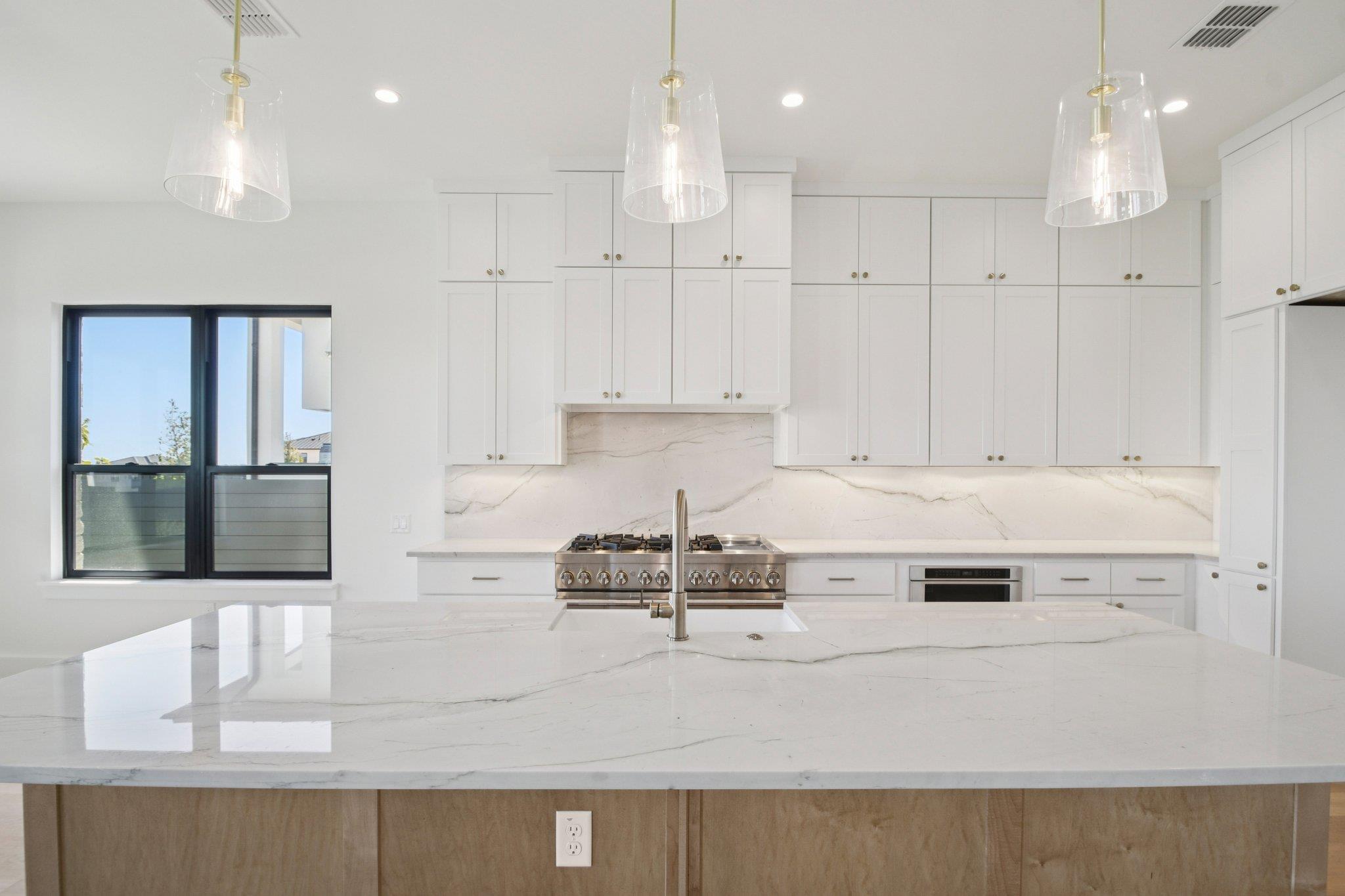 10103 Milky Way Dr, Austin, TX 78730