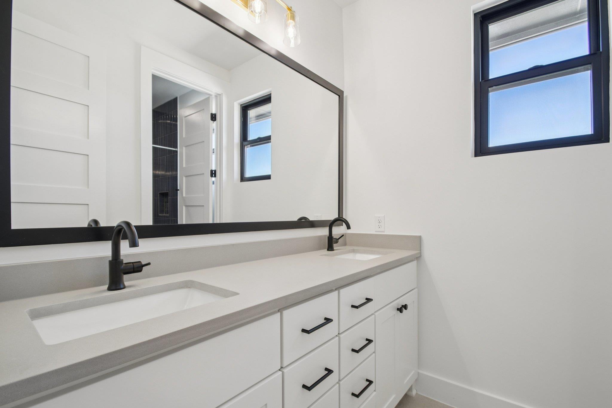 10103 Milky Way Dr, Austin, TX 78730